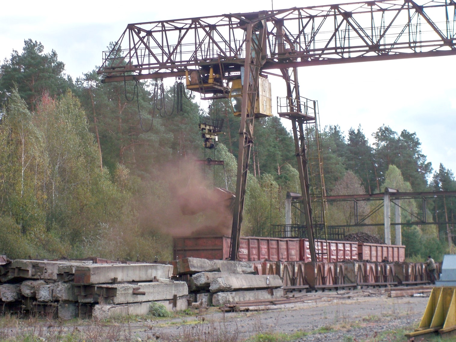 Узкоколейная  железная дорога Житковичского торфопредприятия  —  фотографии, сделанные в 2012 году (часть 5)