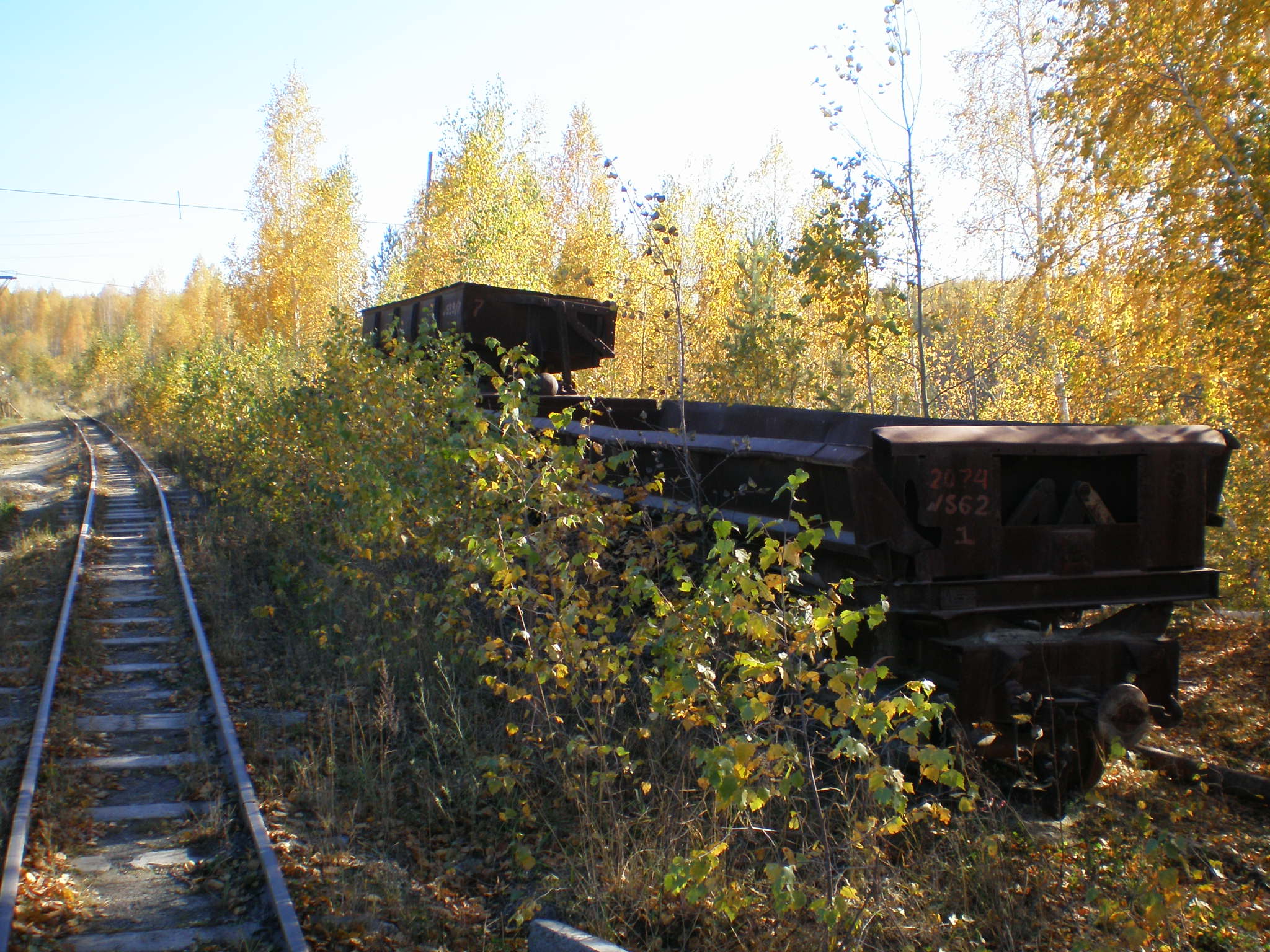 Узкоколейная железная дорога Шабровского талькового комбината — фотографии, сделанные в 2007 году (часть 5)