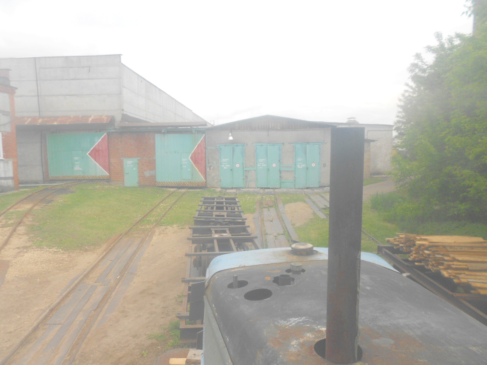 Узкоколейная железная дорога Демиховского машиностроительного завода
  —  фотографии, сделанные в 2016 году (часть 3)