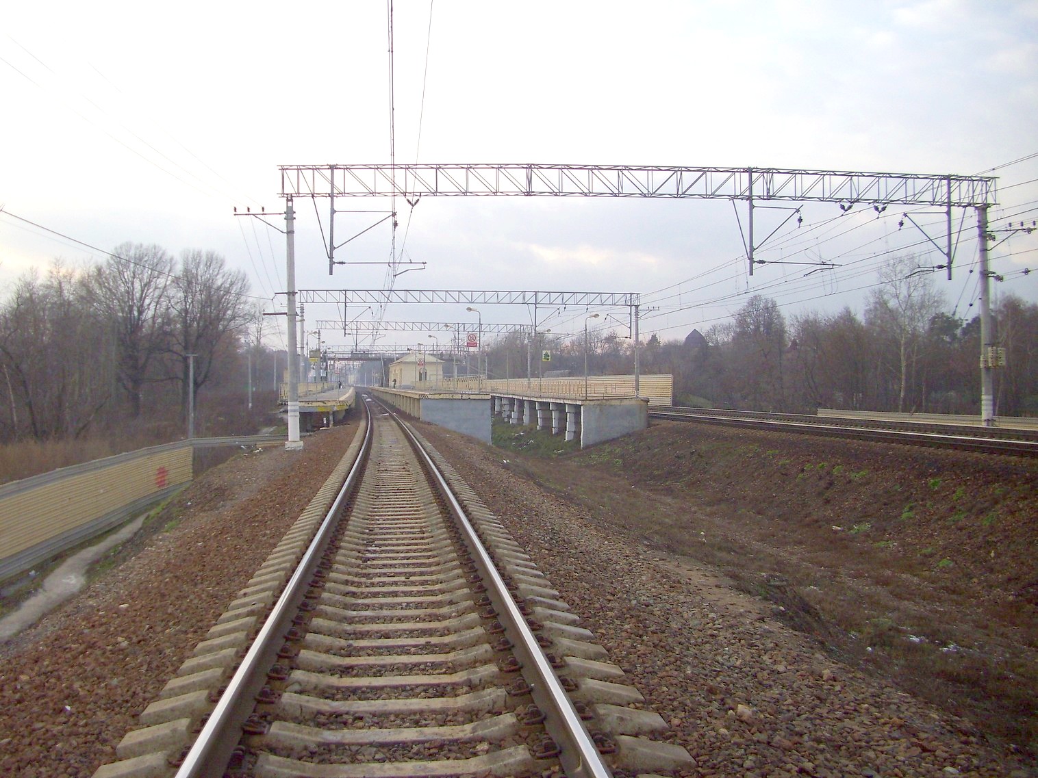 Московско-Нижегородская железнодорожная линия на территории Московской области  — остановочный пункт Никольское
