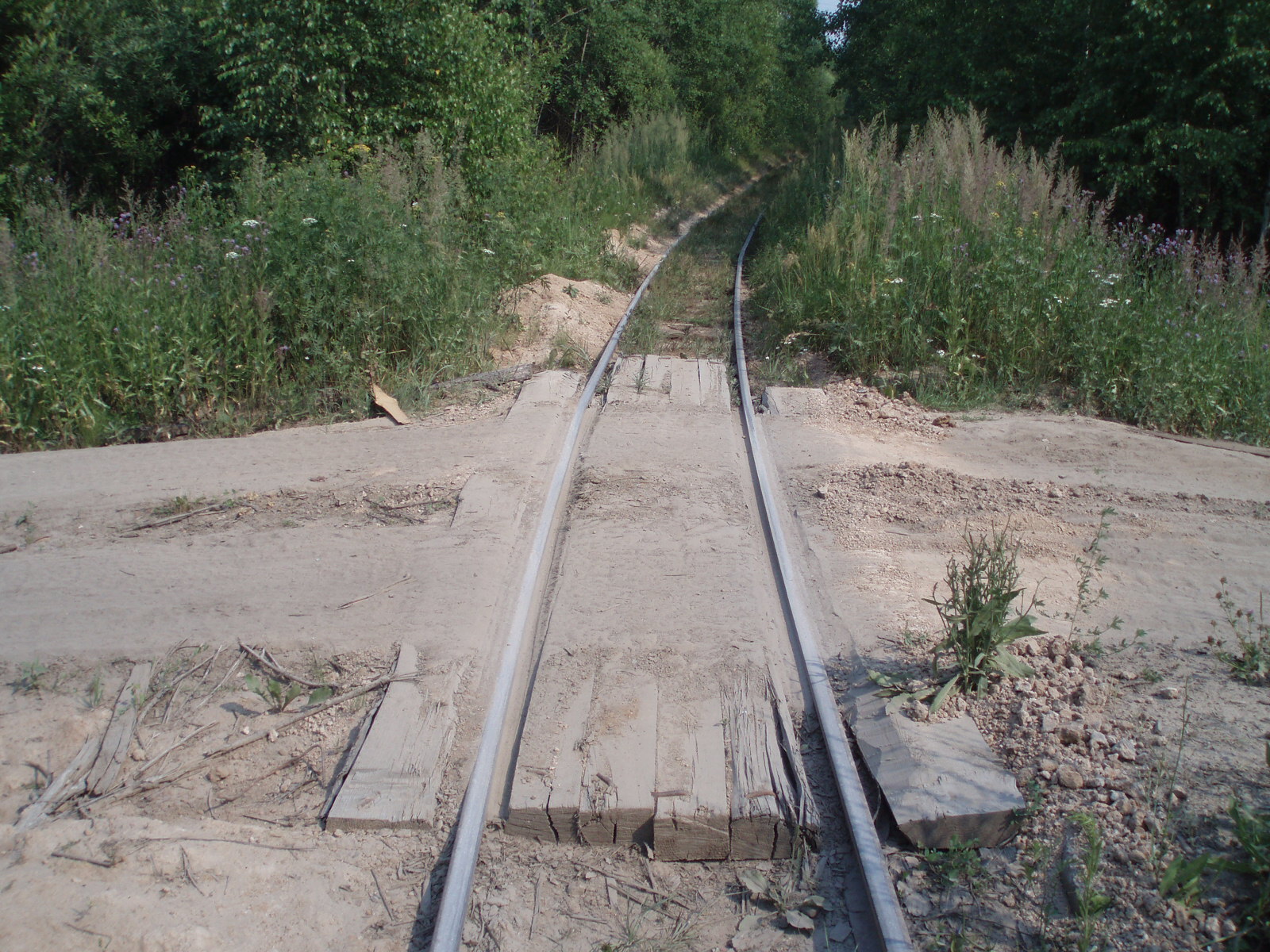 Узкоколейная железная дорога Тумского кирпичного завода - фотографии, сделанные в 2006 году (часть 8)