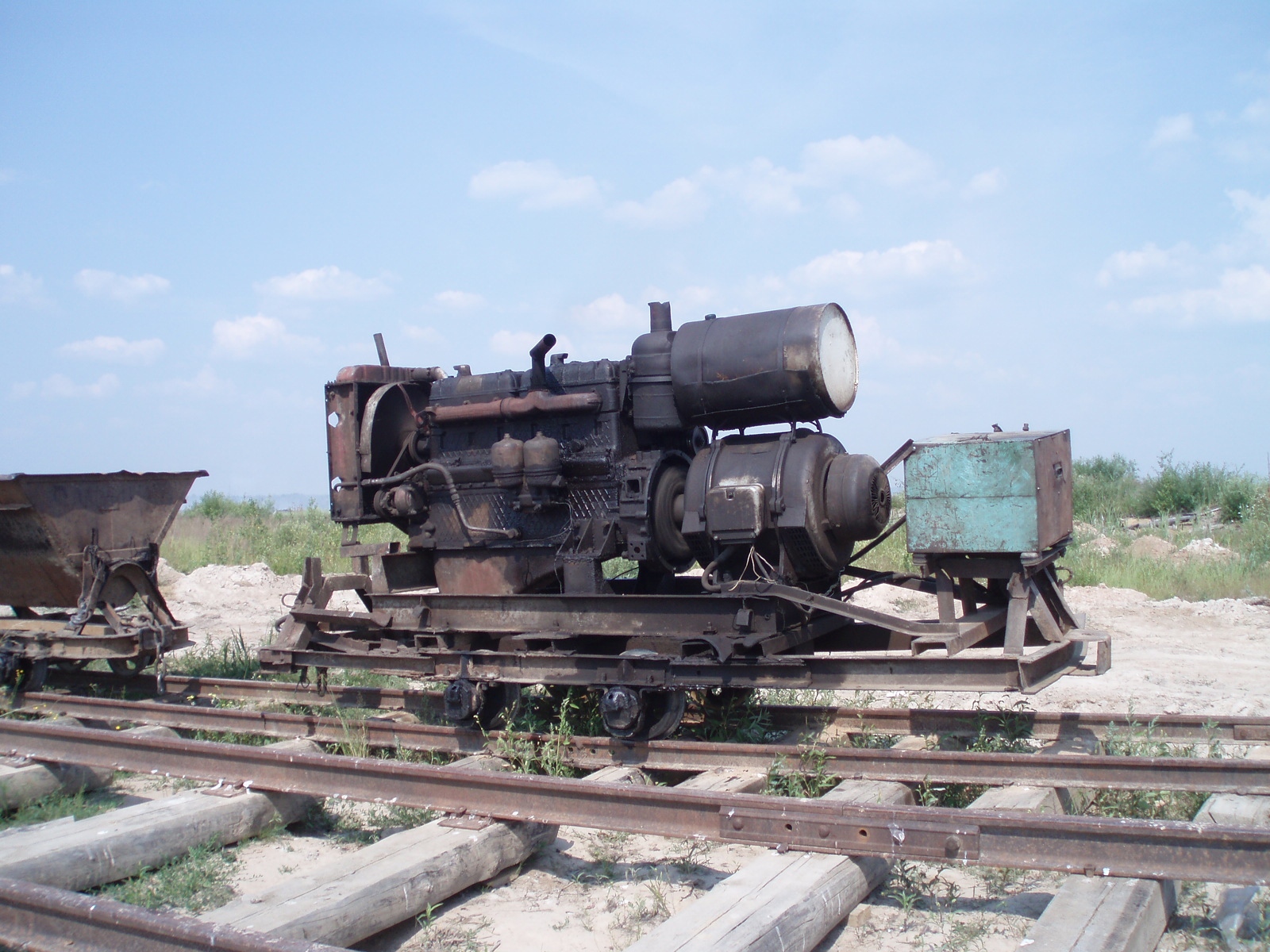 Узкоколейная железная дорога Тумского кирпичного завода - фотографии, сделанные в 2006 году (часть 4)