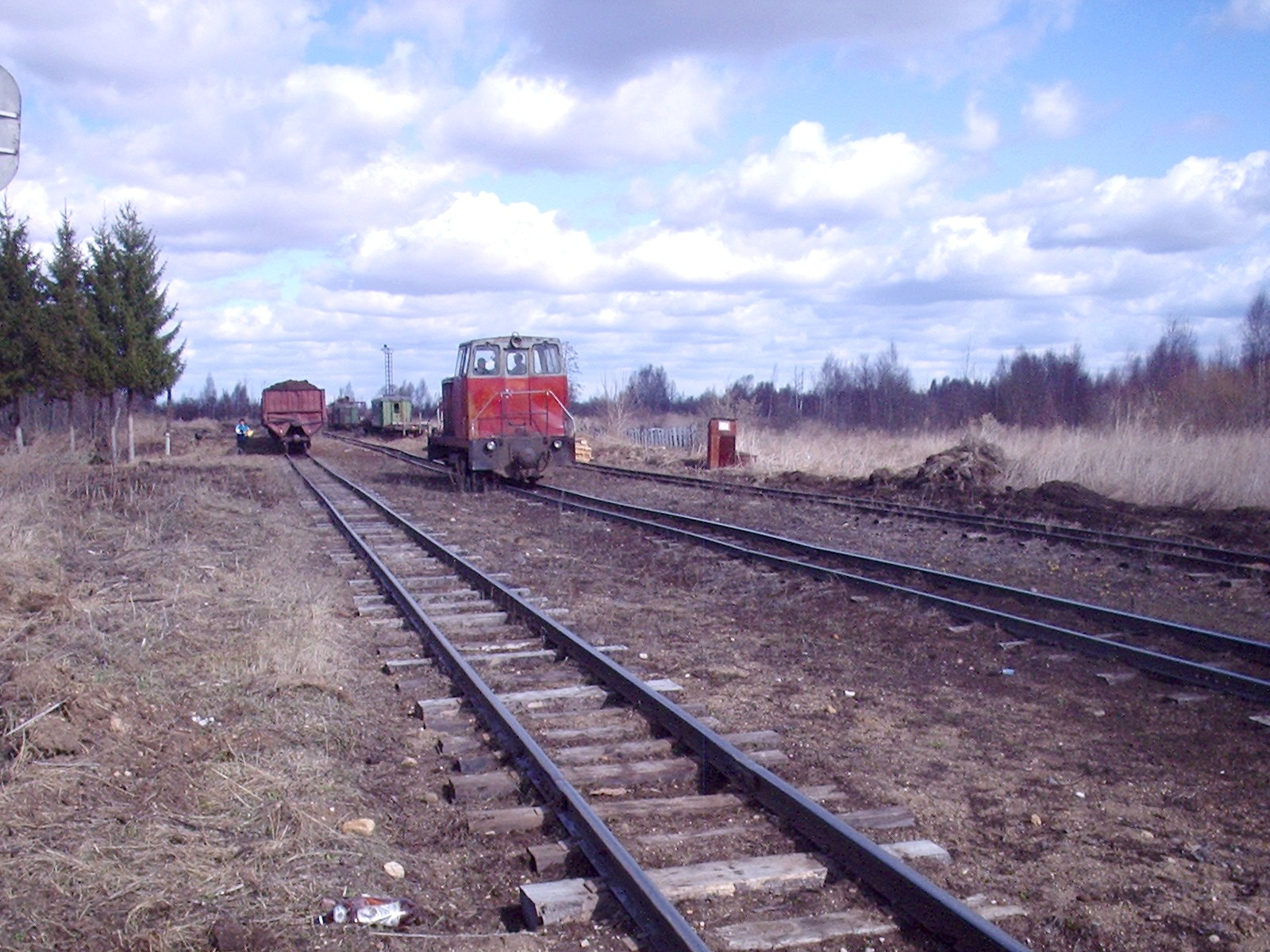 Узкоколейная железная дорога Мокеиха-Зыбинского торфопредприятия — фотографии, сделанные в 2006 году (часть 11)