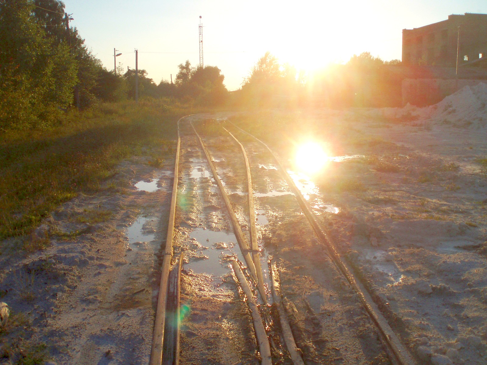 Узкоколейная железная дорога Майдан-Вильского комбината огнеупоров 
  —  фотографии, сделанные в 2007 году (часть 4)