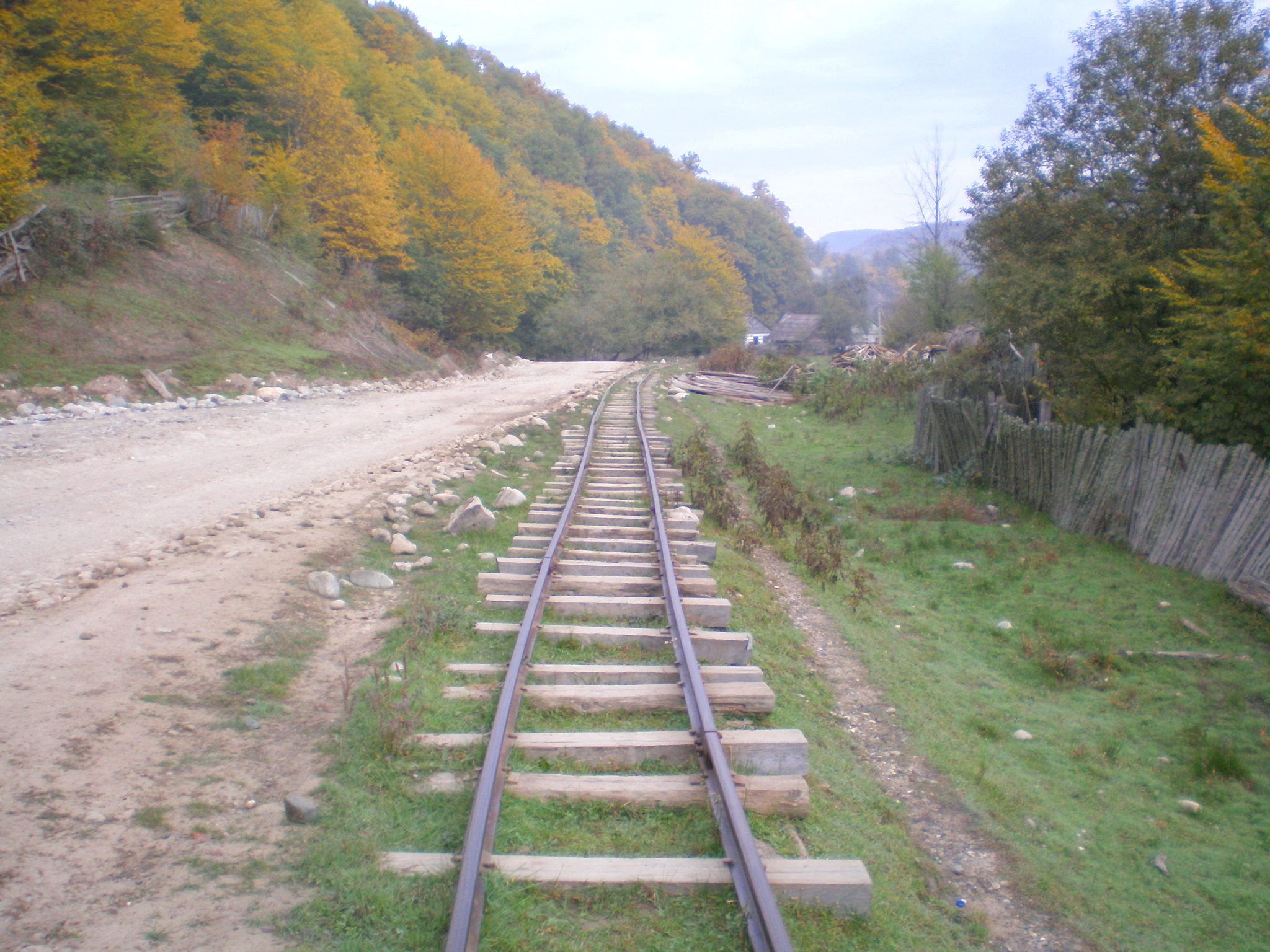 Апшеронская узкоколейная  железная дорога  —  фотографии, сделанные в 2007 году (часть 34)