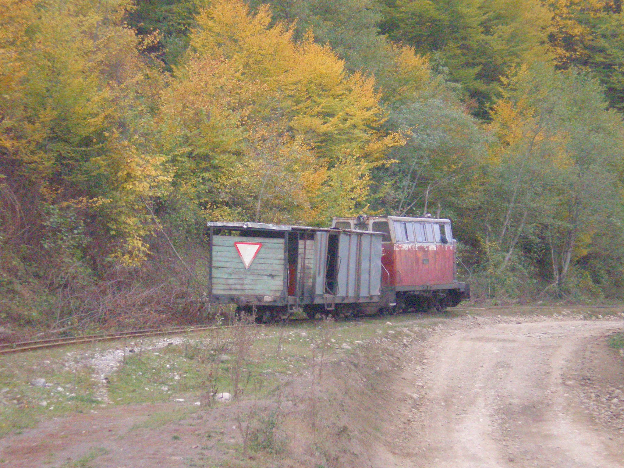 Апшеронская узкоколейная  железная дорога  —  фотографии, сделанные в 2007 году (часть 39)