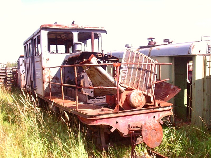 Узкоколейная железная дорога Васильевского предприятия промышленного железнодорожного транспорта  — фотографии, сделанные в 2005 году (часть 30)