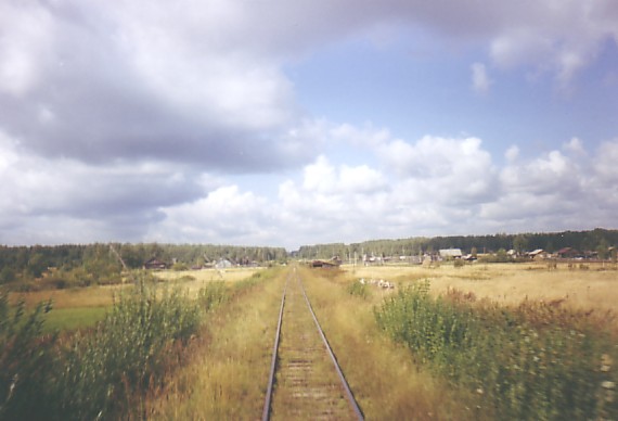 Монзенская железная дорога — фотографии, сделанные в 2004 году (участки железной дороги, расположенные за пределами посёлка Вохтога и его окрестностей)