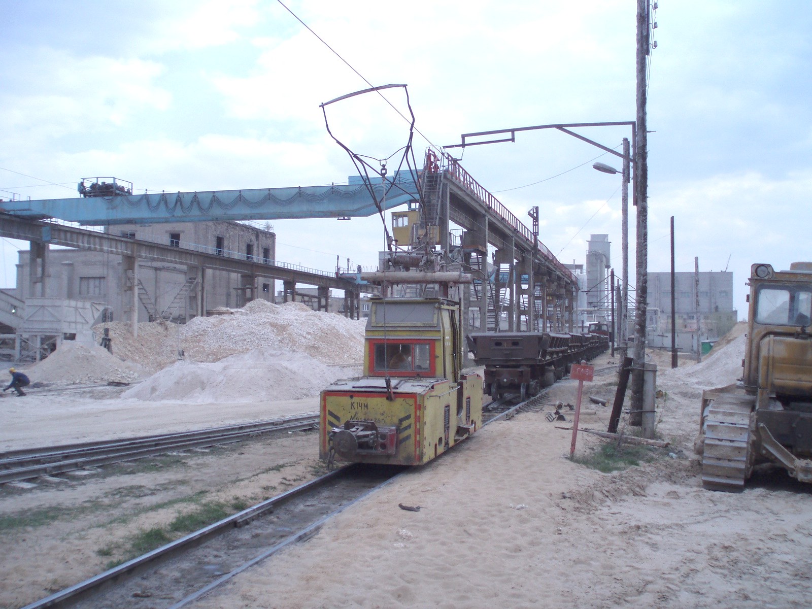 Узкоколейная железная дорога  Тверского комбината строительных материалов №2 — фотографии, сделанные в 2006 году (часть 2)