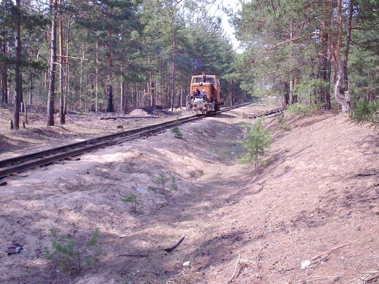 Узкоколейная железная дорога Тверского комбината строительных материалов № 2 - фотографии, сделанные в 2006 году (часть 5)
