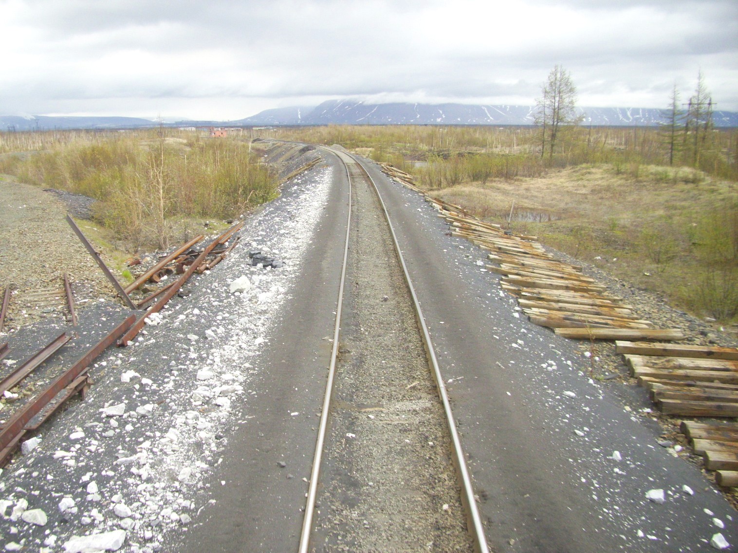 Норильская железная дорога 
  —  фотографии, сделанные в 2010 году (часть 77)