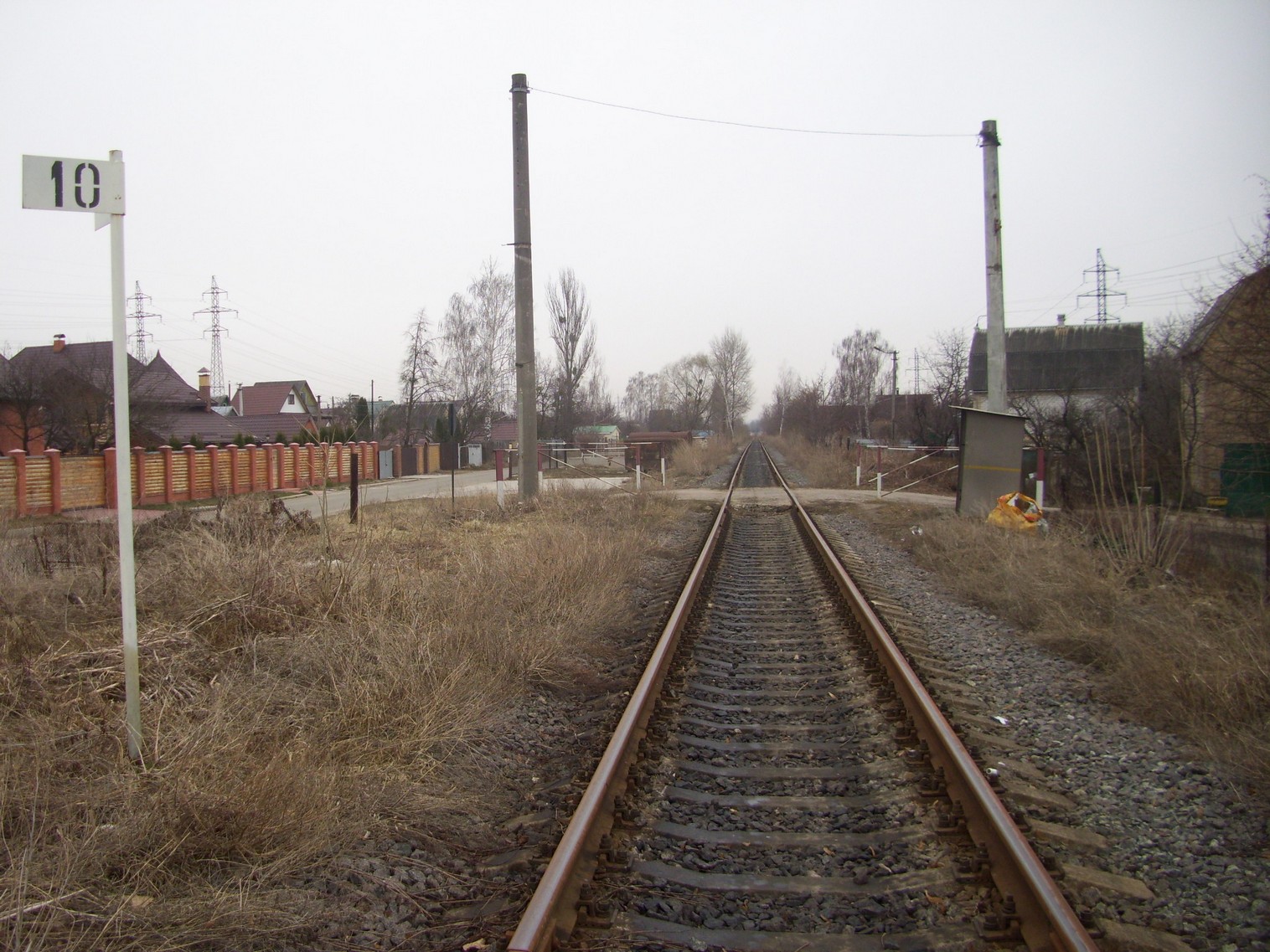Железнодорожная линия Киев-Петровка — Вышгород
  —  фотографии, сделанные в 2012 году (часть 3)