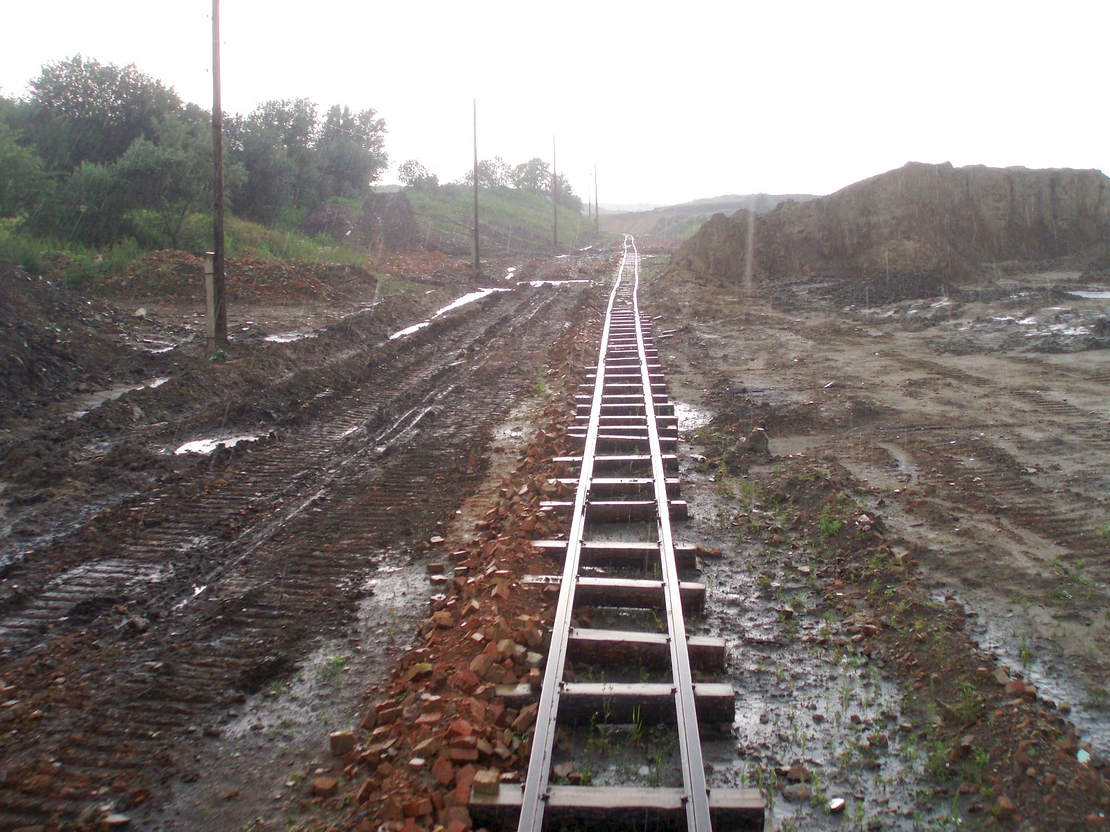Узкоколейная железная дорога Здолбуновского завода строительных материалов
  —  фотографии, сделанные в 2007 году (часть 3)