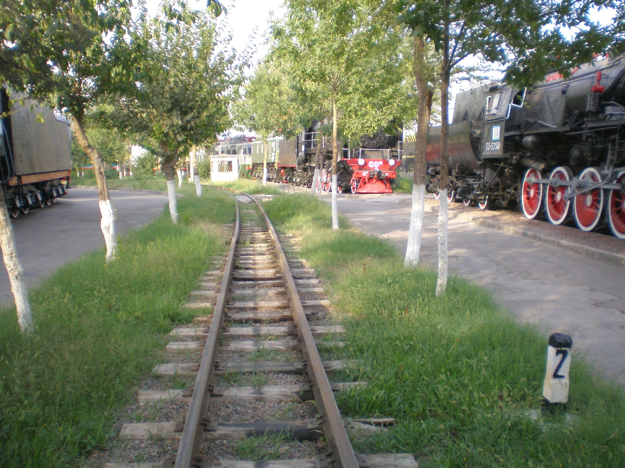 Узкоколейная  железная дорога в Ташкентском музее железнодорожного транспорта —  фотографии, сделанные в 2008 году (часть 2)