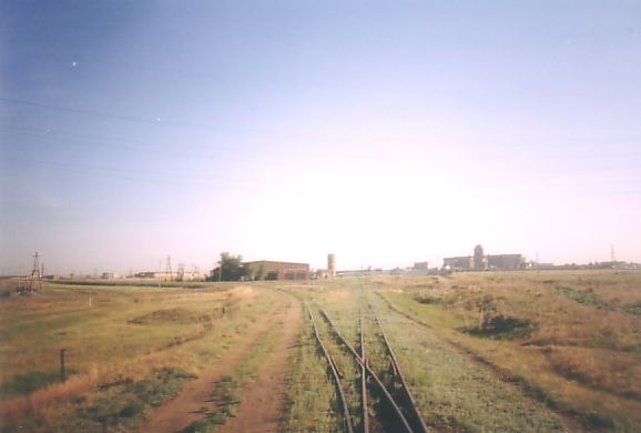 Узкоколейная железная дорога Атбасар — Шантобе — фотографии, сделанные в 2004 году