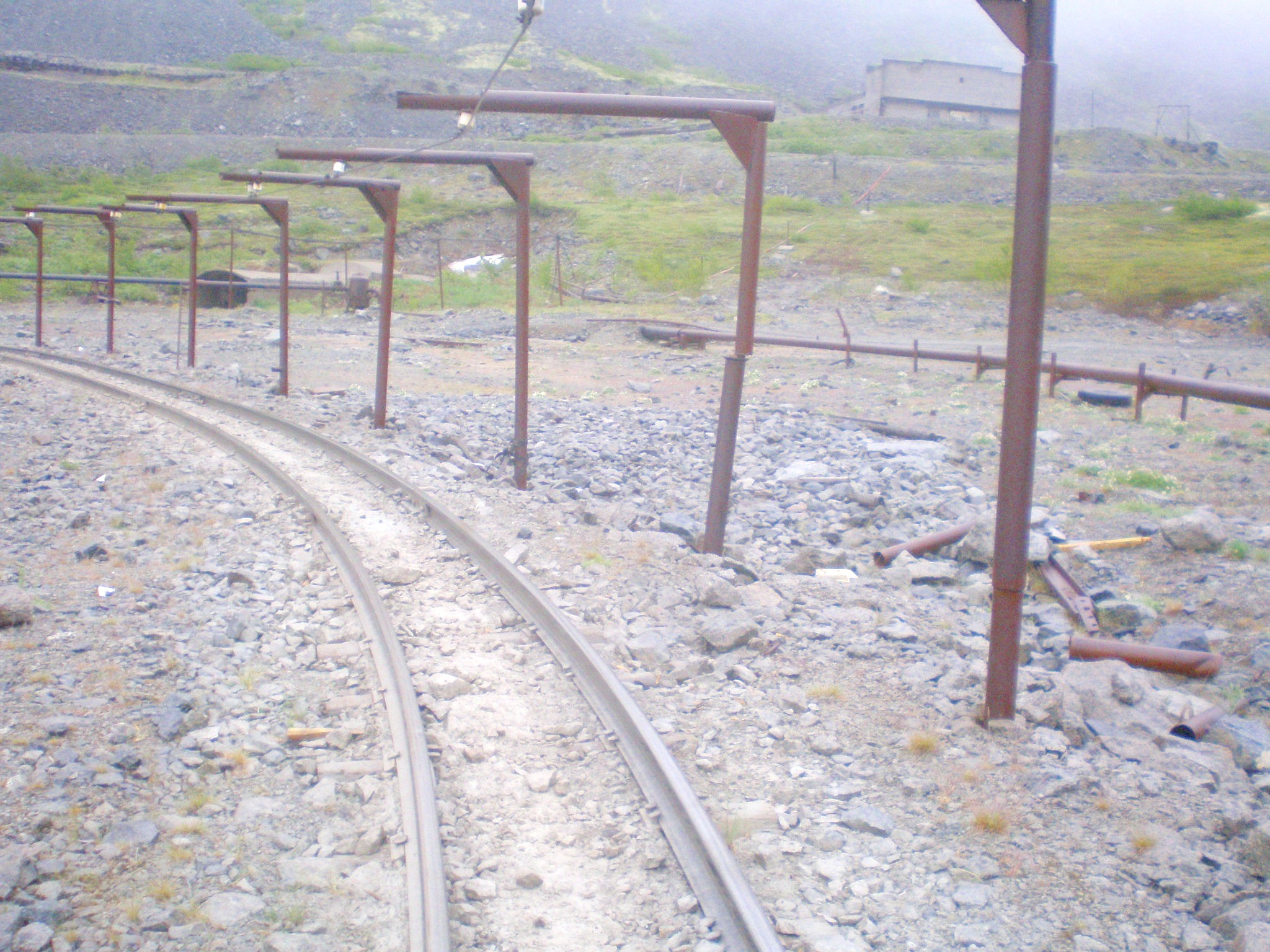 Узкоколейная железная дорога на Карнасуртском руднике  — фотографии, сделанные в 2008 году (часть 3)