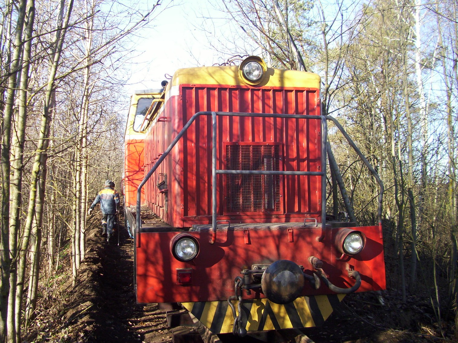 Узкоколейная  железная дорога торфобрикетного завода Березино —  фотографии, сделанные в 2011 году (часть 2)
