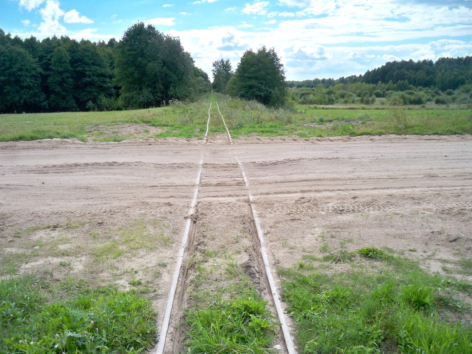 Узкоколейная  железная дорога Нёманского торфопредприятия  —  фотографии, сделанные в 2013 году (часть 14)