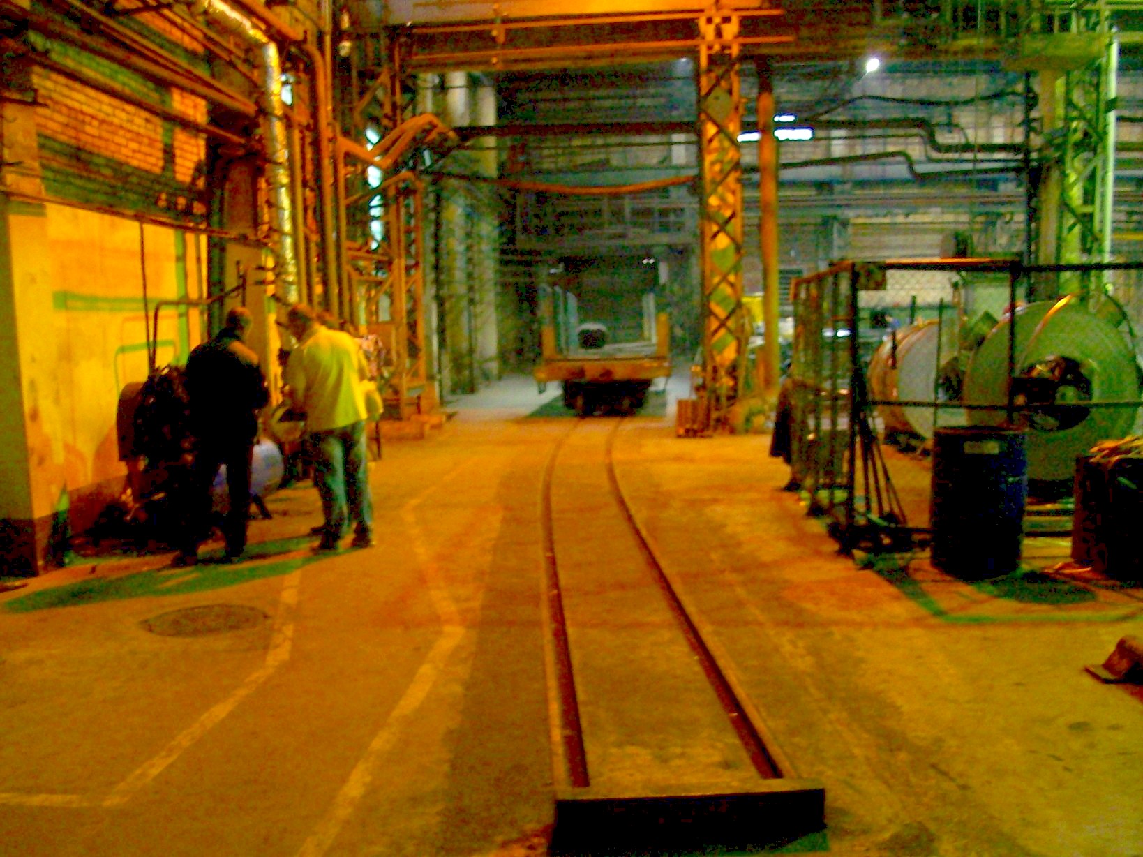 Узкоколейная железная дорога завода «Трубосталь»
  —  фотографии, сделанные в 2015 году (часть 1)