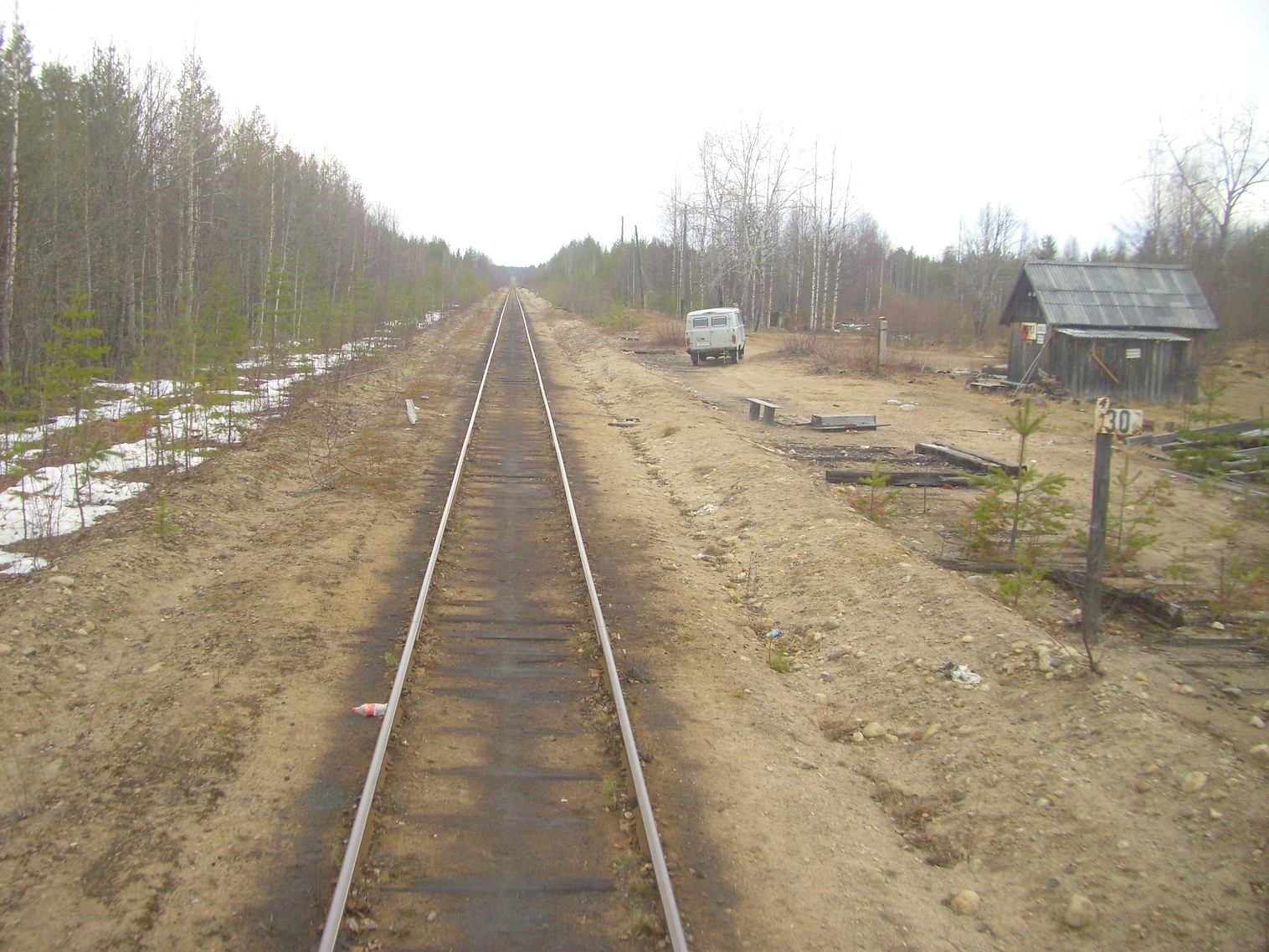 Железнодорожная линия Брусничная — Лендеры
  —  фотографии, сделанные в 2011 году (часть 9)