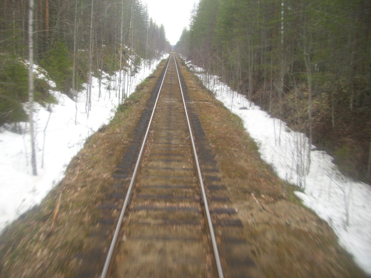 Железнодорожная линия Брусничная — Лендеры
  —  фотографии, сделанные в 2011 году (часть 13)