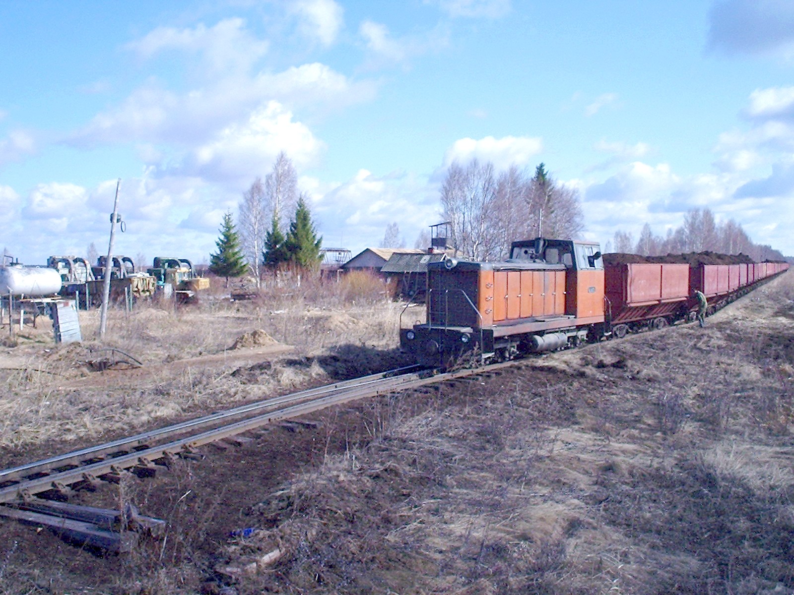 Узкоколейная железная дорога Мокеиха-Зыбинского торфопредприятия — фотографии, сделанные в 2006 году (часть 3)