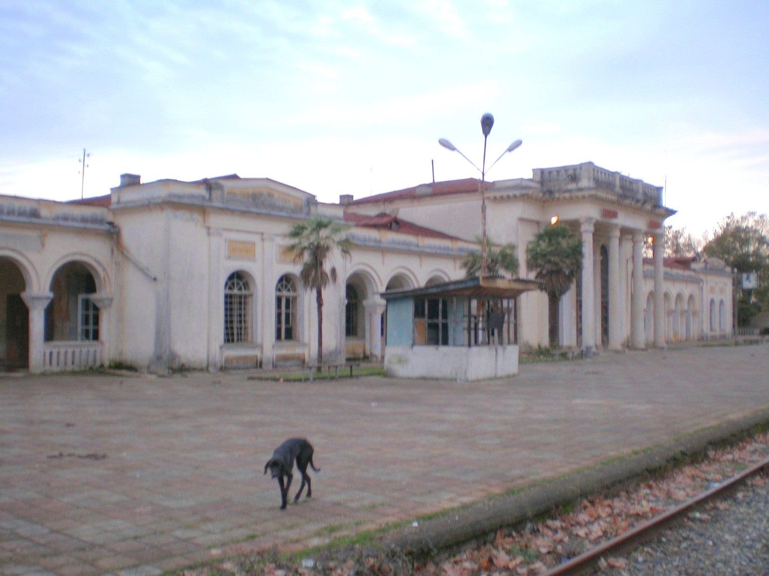 Абхазская железная дорога — фотографии, сделанные в 2008 году (часть 30)