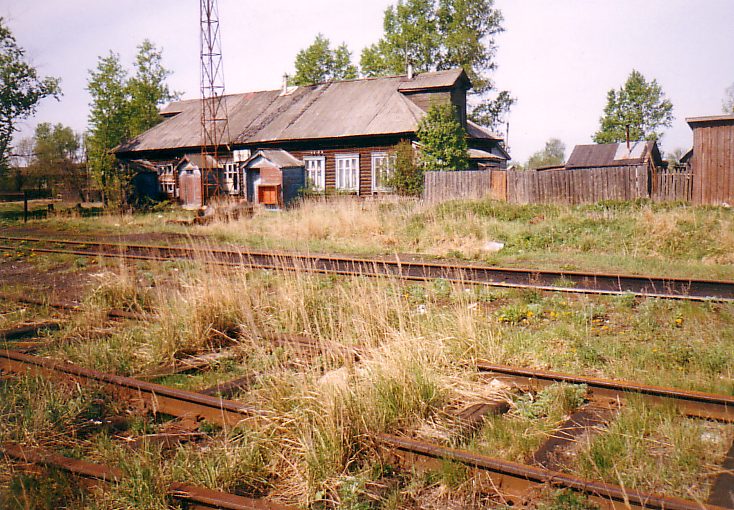 Железнодорожная линия Уршельского ППЖТ (Черусти  —  Уршель) — фотографии, сделанные в 2000 году
