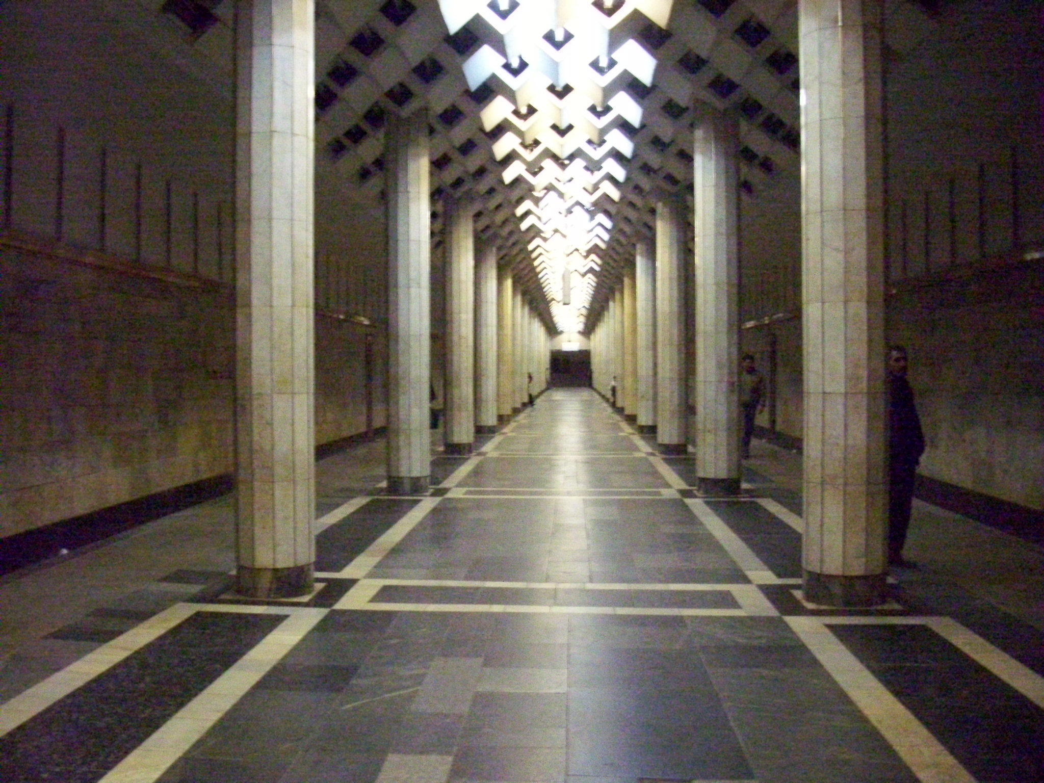 Бакинский метрополитен  — станция «Улдуз»