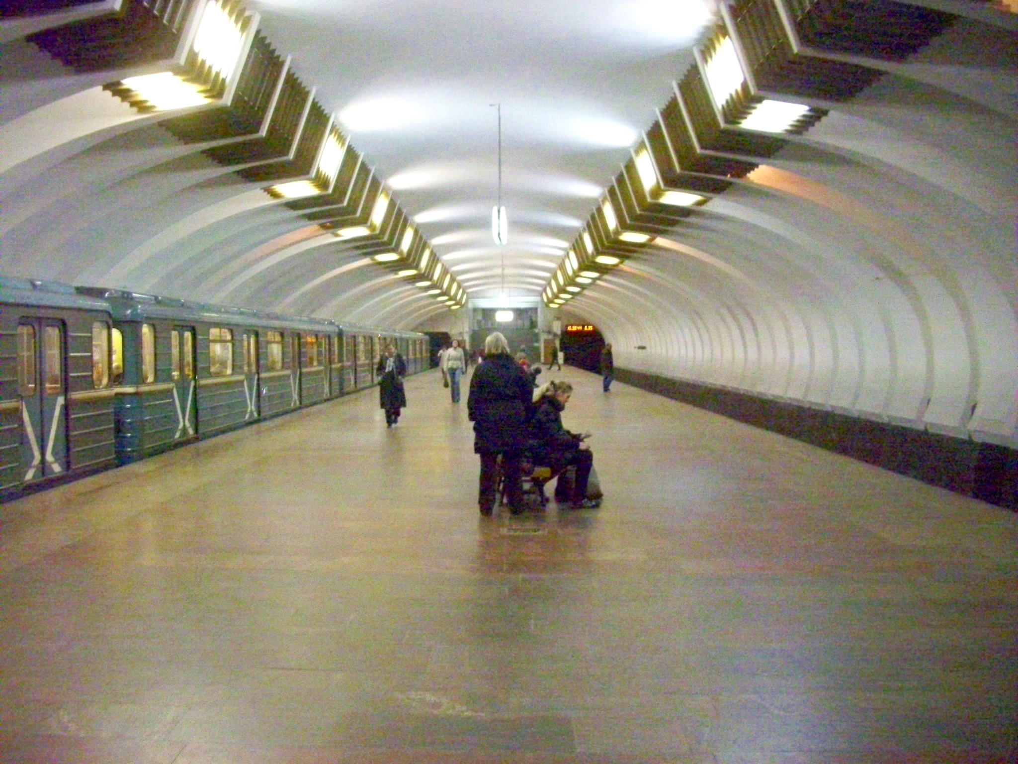 Нижегородский метрополитен  — станция «Ленинская»