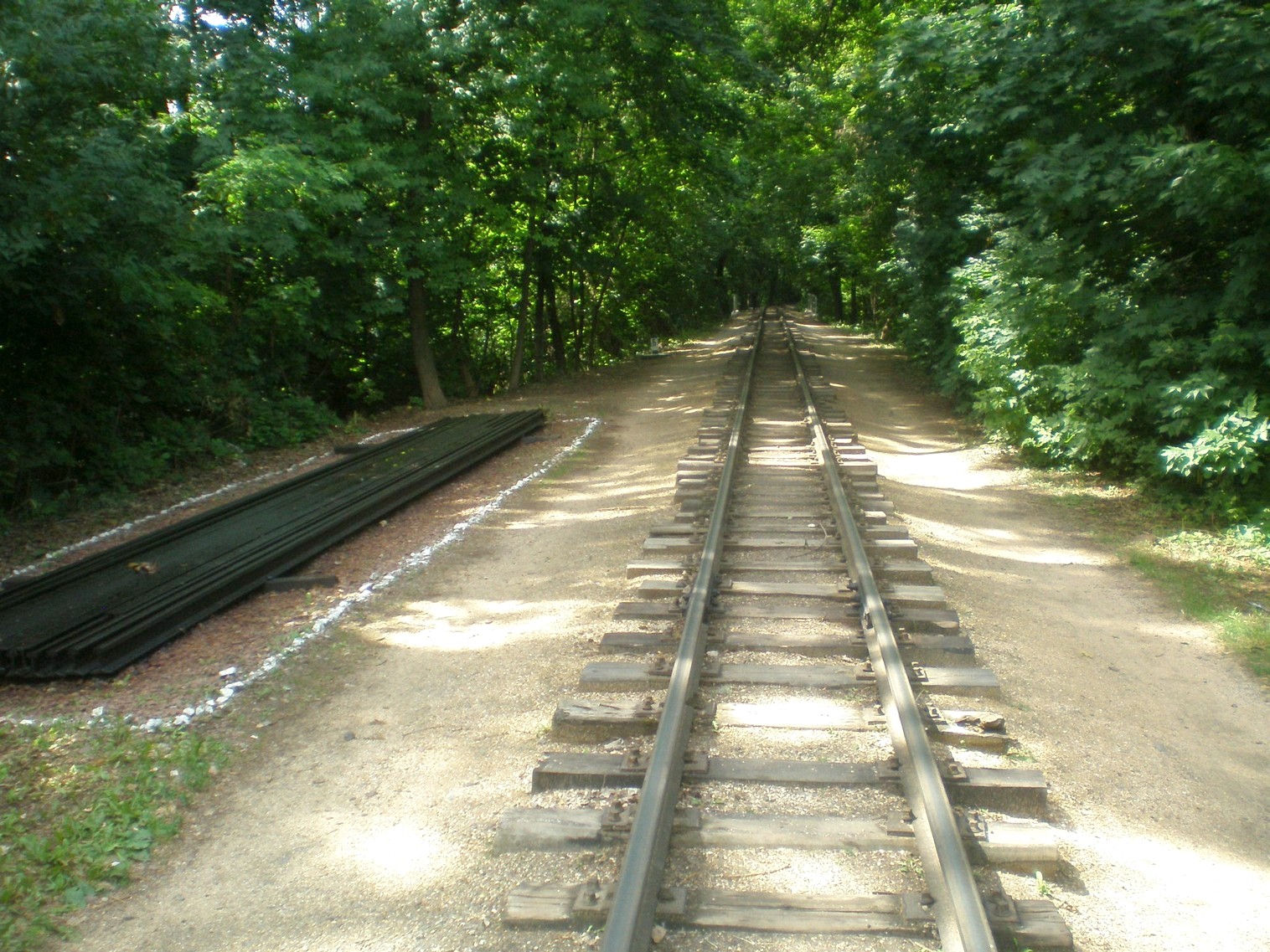 Малая Южная (Харьковская) детская железная дорога  
  —  фотографии, сделанные в 2009 году (часть 6)