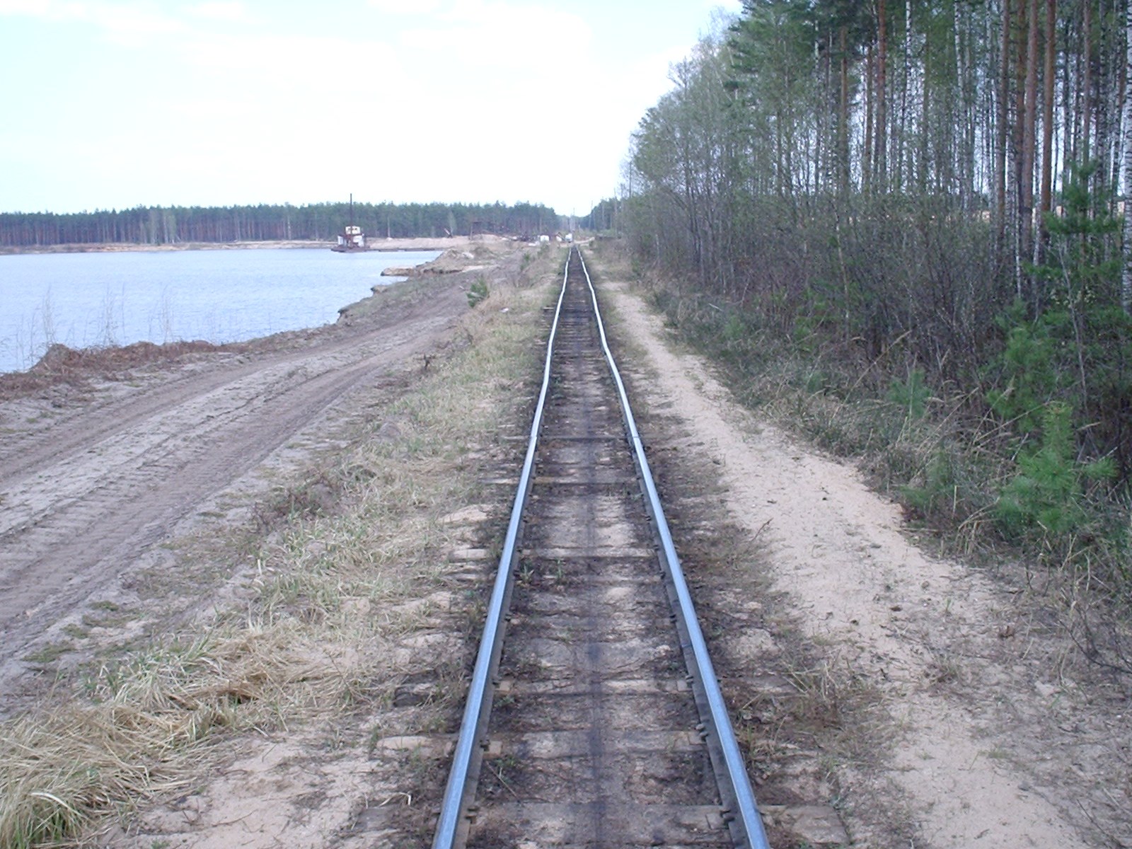 Узкоколейная железная дорога Тверского комбината строительных материалов № 2 - фотографии, сделанные в 2006 году (часть 11)