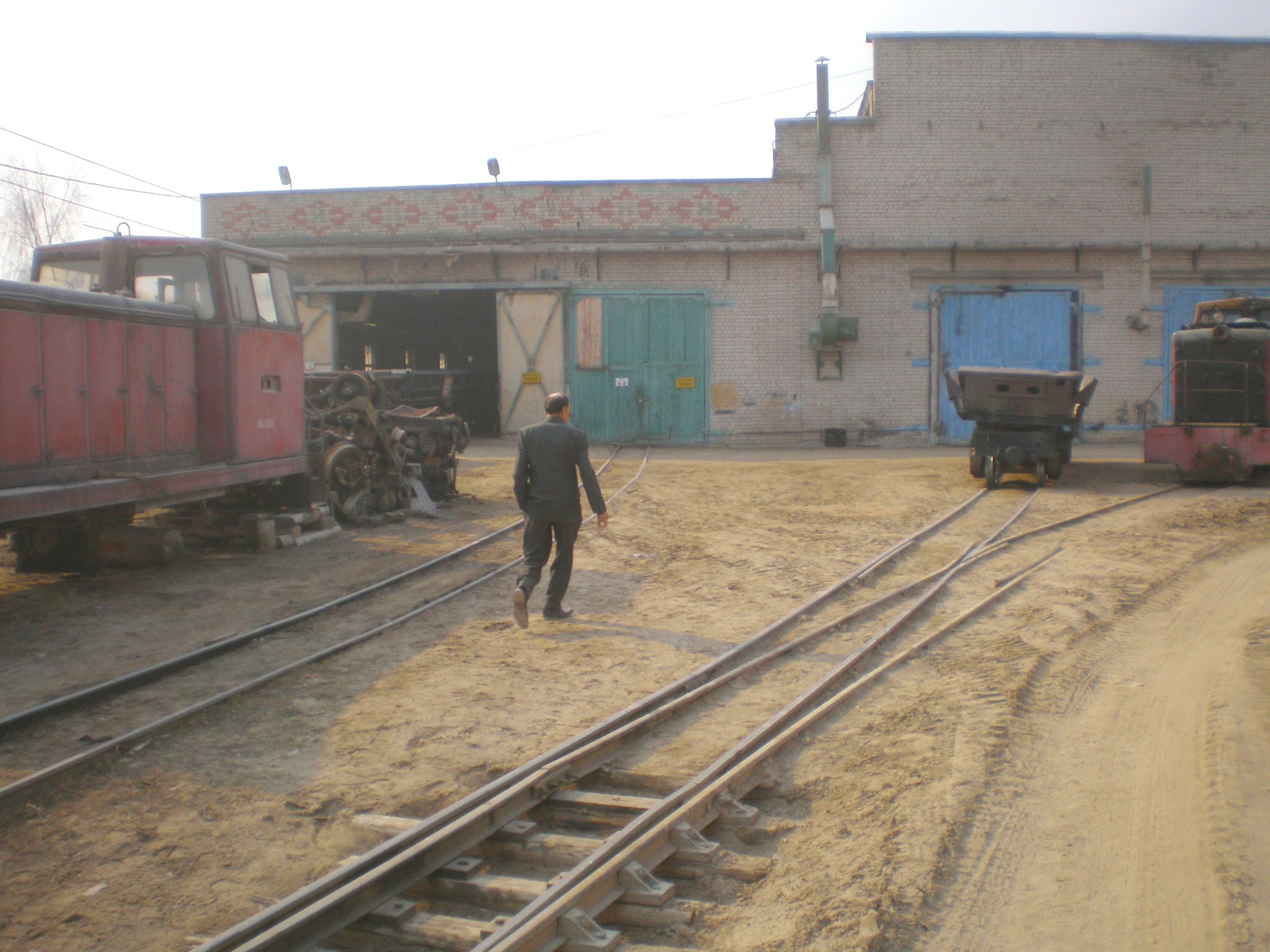 Узкоколейная железная дорога  Тверского комбината строительных материалов №2 — фотографии, сделанные в 2009 году (часть 3)