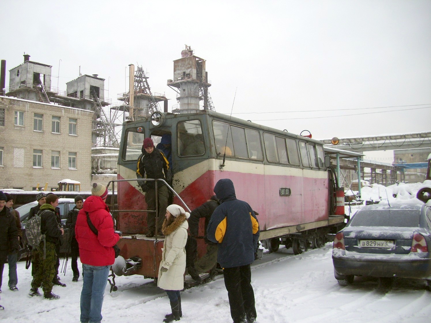 Узкоколейная железная дорога  Тверского комбината строительных материалов №2 — фотографии, сделанные в 2010 году (часть 11)