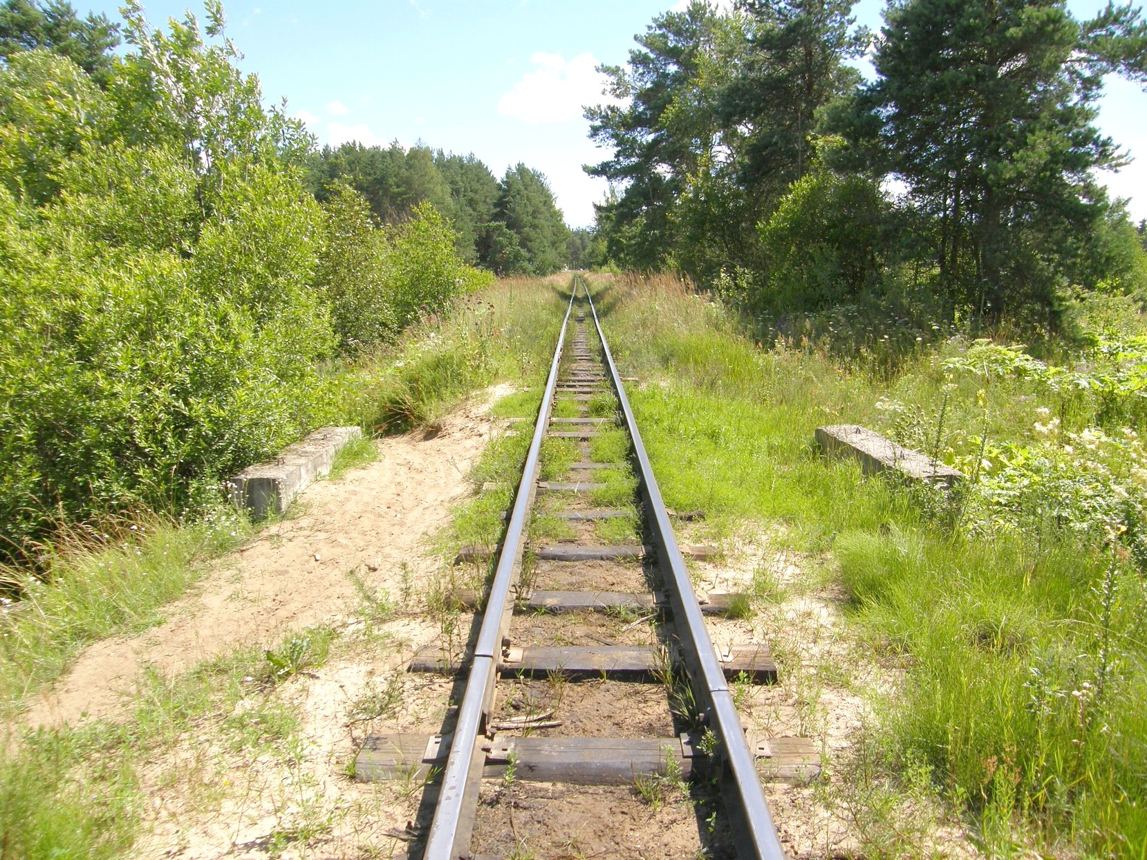 Узкоколейная железная дорога  Тверского комбината строительных материалов №2 — фотографии, сделанные в 2012 году (часть 1)