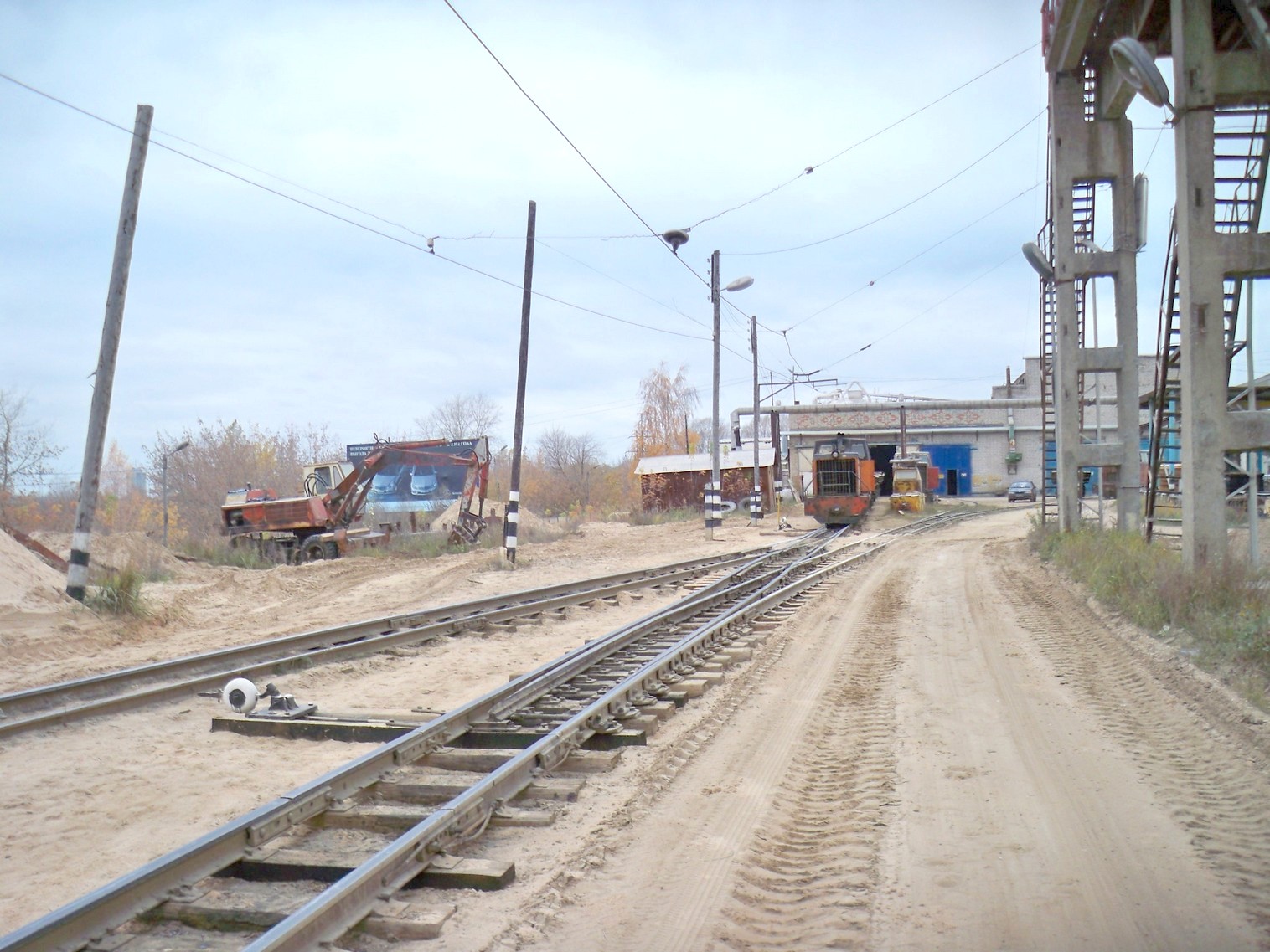 Узкоколейная железная дорога  Тверского комбината строительных материалов №2 — фотографии, сделанные в 2013 году (часть 5)