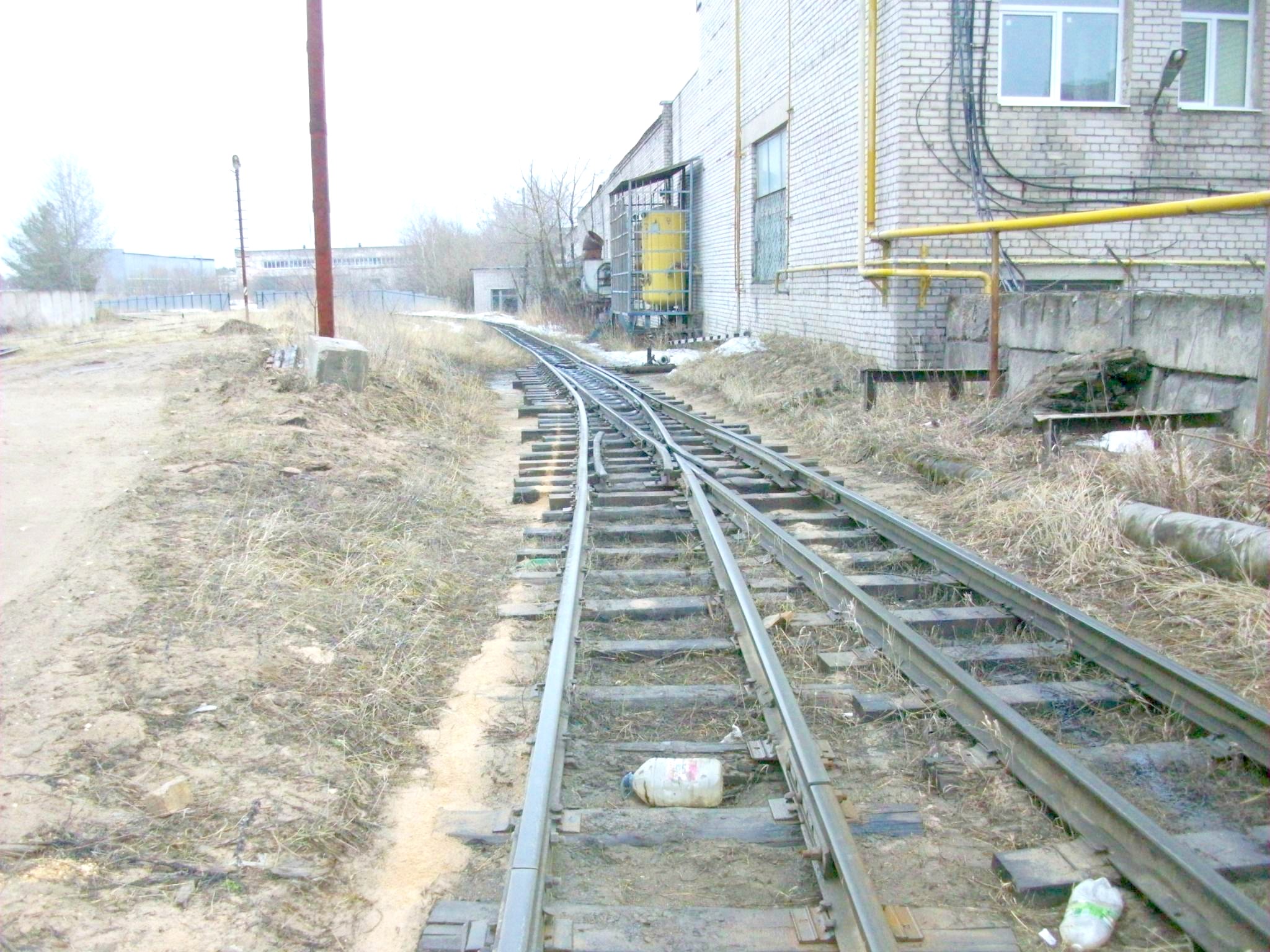 Узкоколейная железная дорога  Тверского комбината строительных материалов №2 — фотографии, сделанные в 2016 году (часть 1)