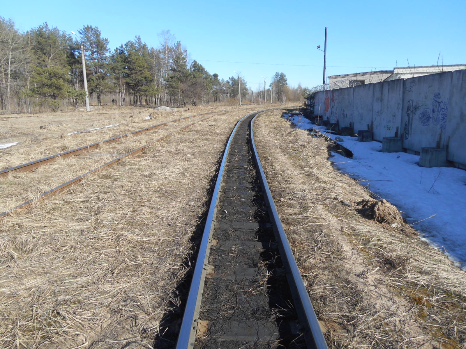 Узкоколейная железная дорога  Тверского комбината строительных материалов №2 — фотографии, сделанные в 2017 году (часть 1)