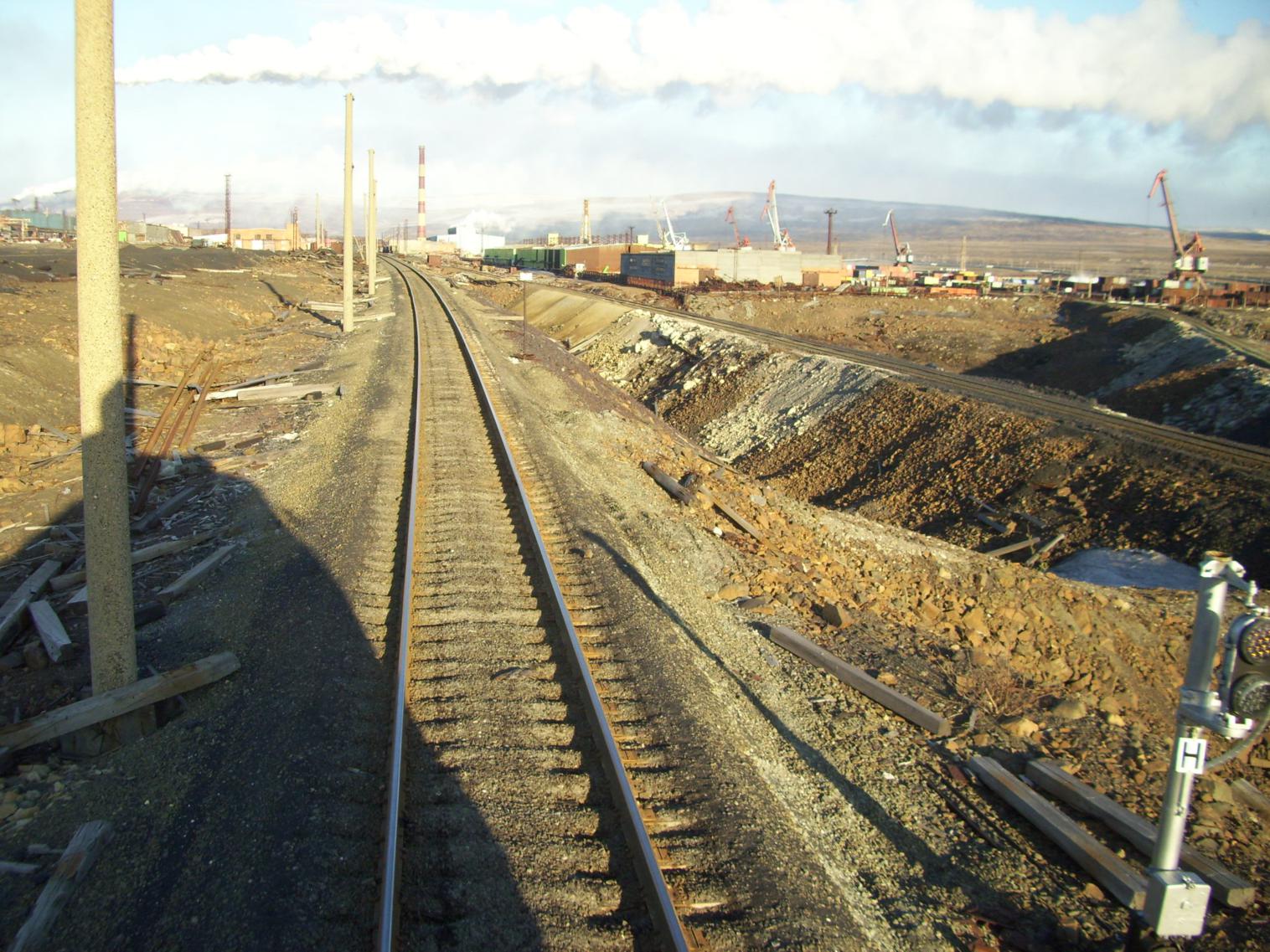 Норильская железная дорога 
  —  фотографии, сделанные в 2010 году (часть 52)