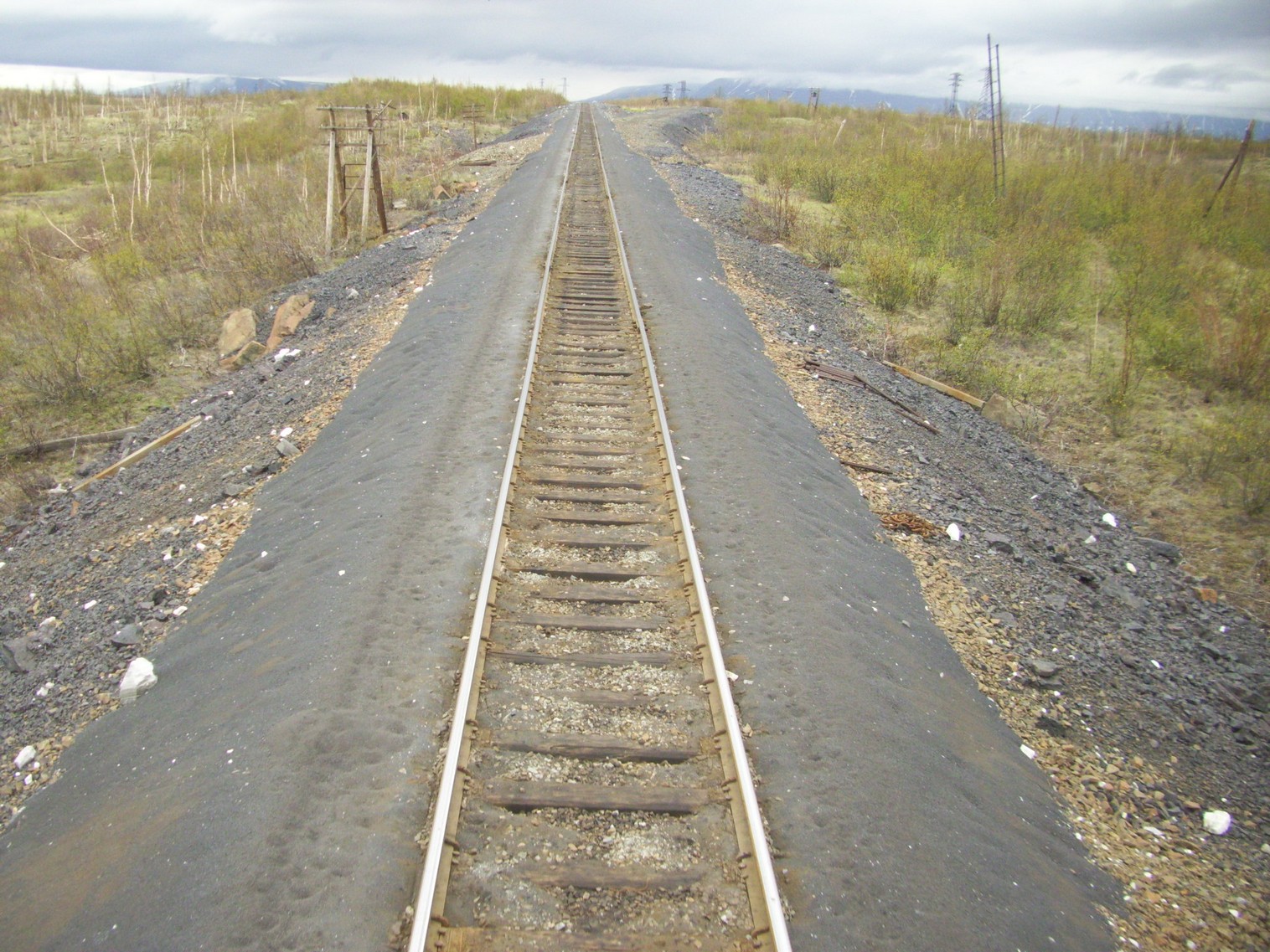 Норильская железная дорога 
  —  фотографии, сделанные в 2010 году (часть 76)