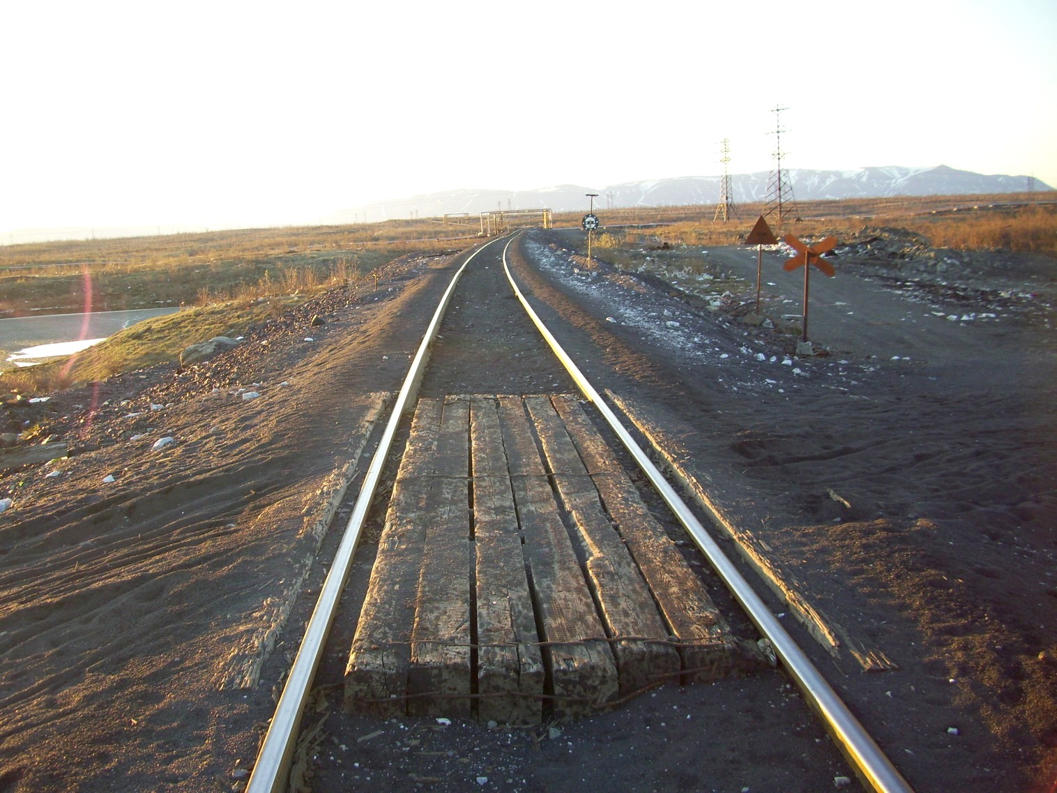 Норильская железная дорога 
  —  фотографии, сделанные в 2010 году (часть 38)