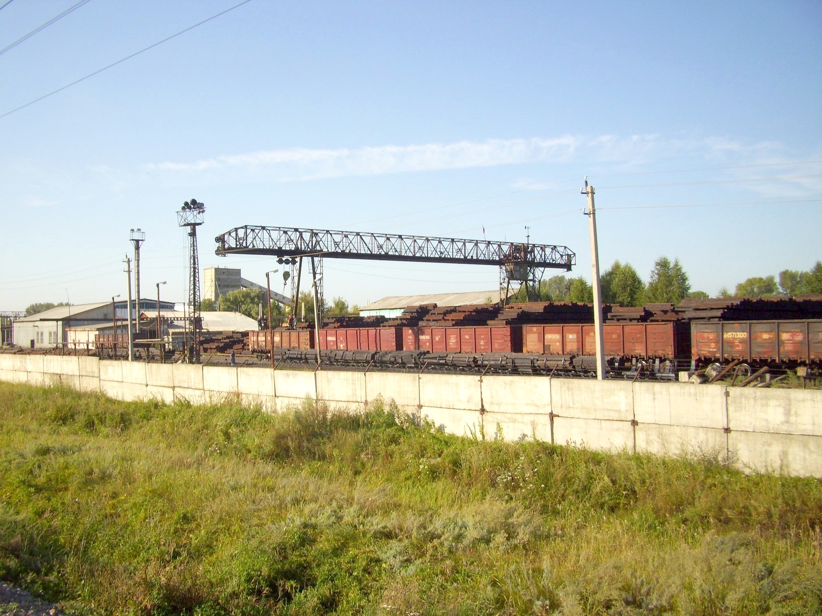 Узкоколейная железная дорога  Белоярского мачтопропиточного завода — фотографии, сделанные в 2009 году (часть 1)