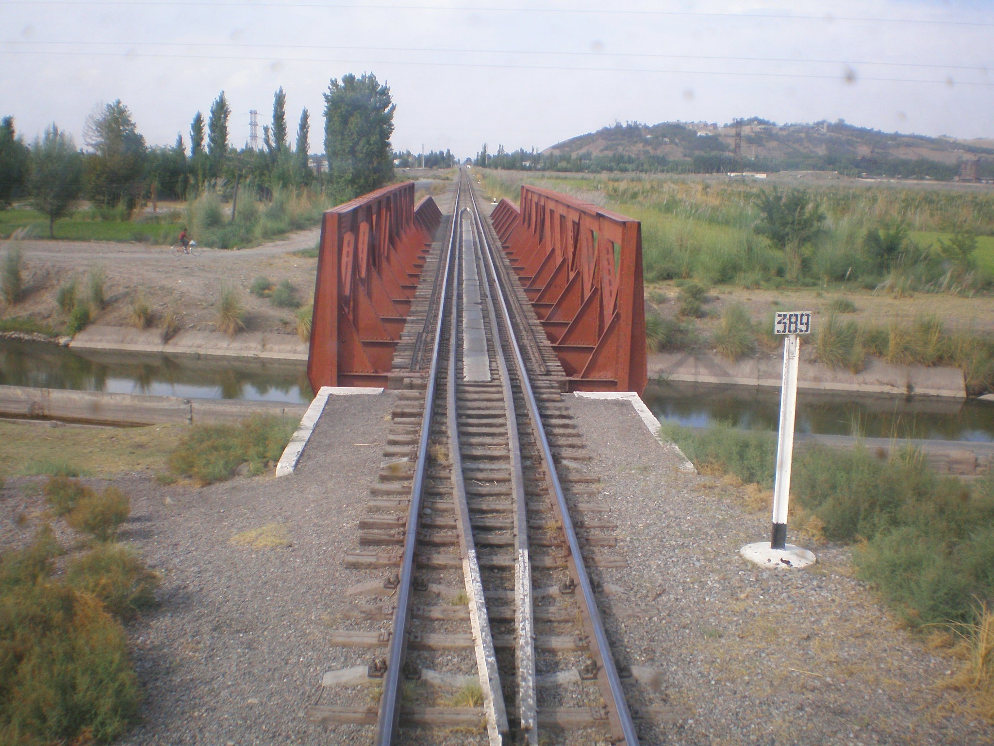 Железнодорожная линия Карасу — Джалал-Абад  —  Кок-Янгак  —  фотографии, сделанные в 2008 году (часть 3)