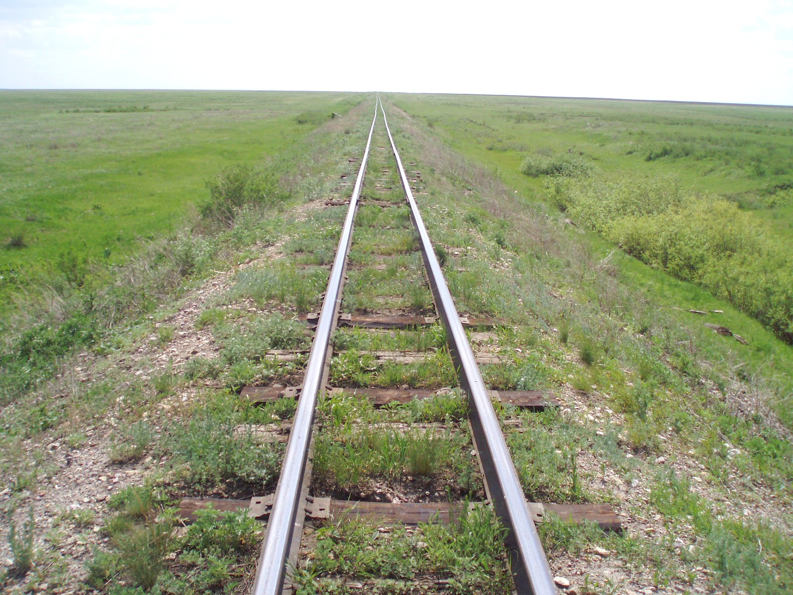 Узкоколейная железная дорога Атбасар  —  Шантобе  —  фотографии, сделанные в 2007 году (часть 11)