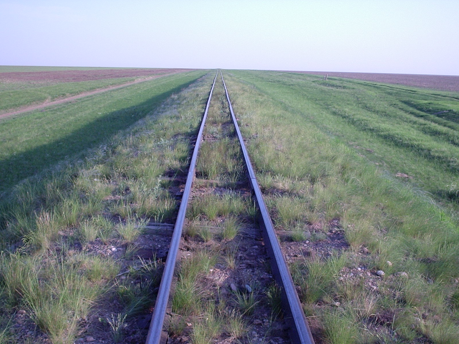 Узкоколейная железная дорога Атбасар  —  Шантобе  —  фотографии, сделанные в 2007 году (часть 33)