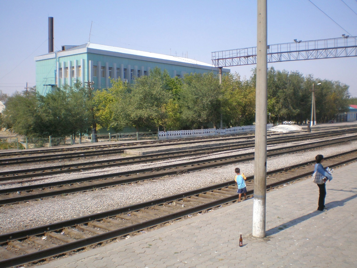 Отдельные фотографии объектов железнодорожного транспорта на территории Кызыл-Ординской области —  дополнительная страница 2