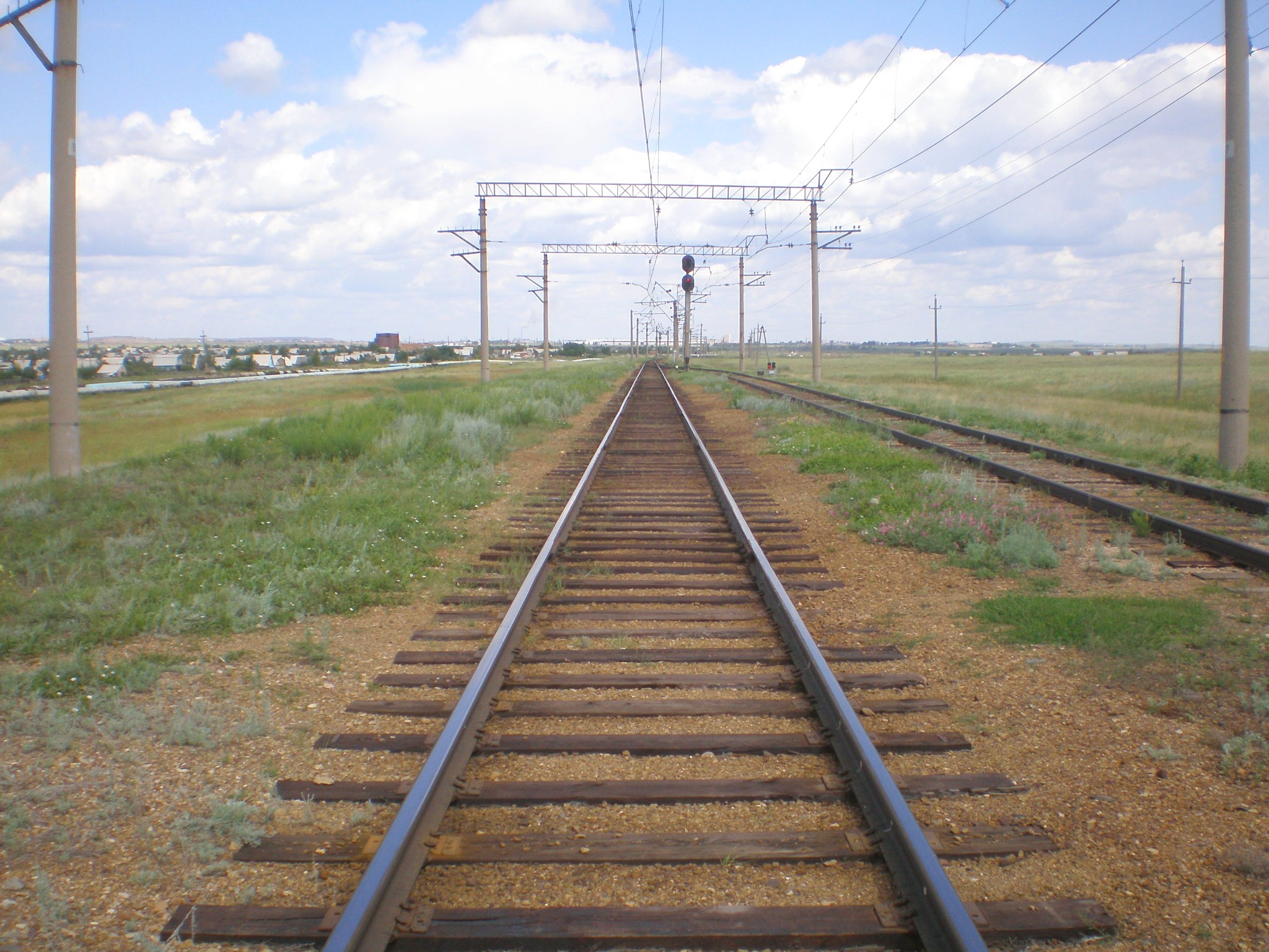 Железнодорожная линия УЖДТ Степногорского горно-химического комбината  —  фотографии, сделанные в 2009 году (часть 6)