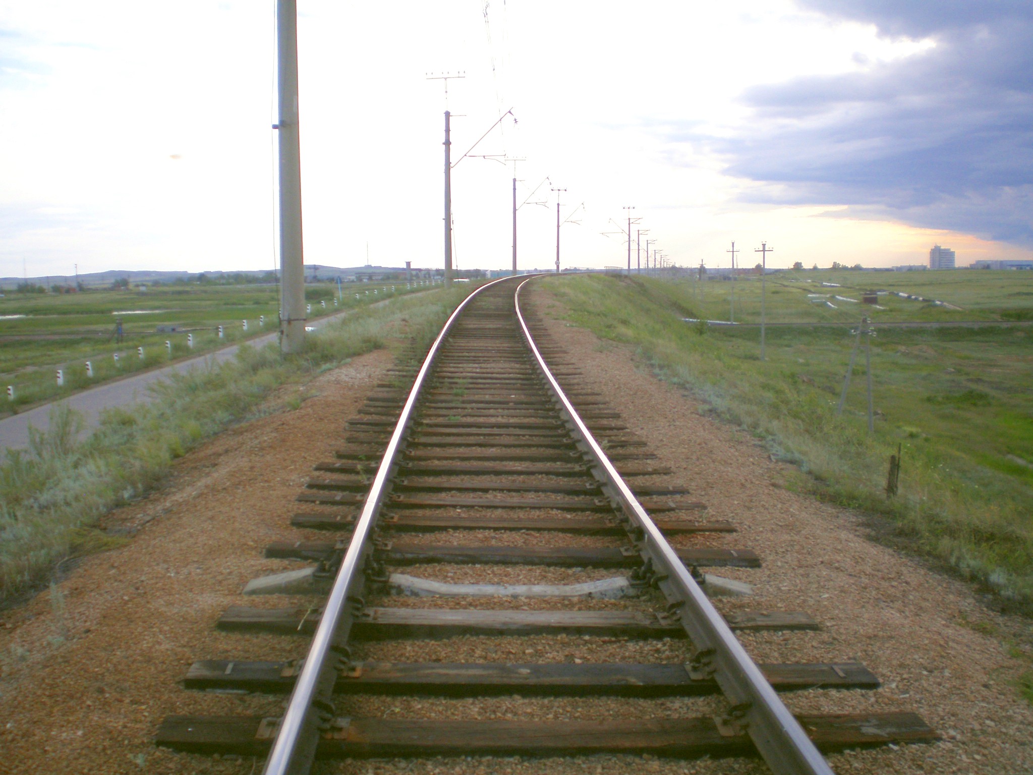 Железнодорожная линия УЖДТ Степногорского горно-химического комбината  —  фотографии, сделанные в 2009 году (часть 22)