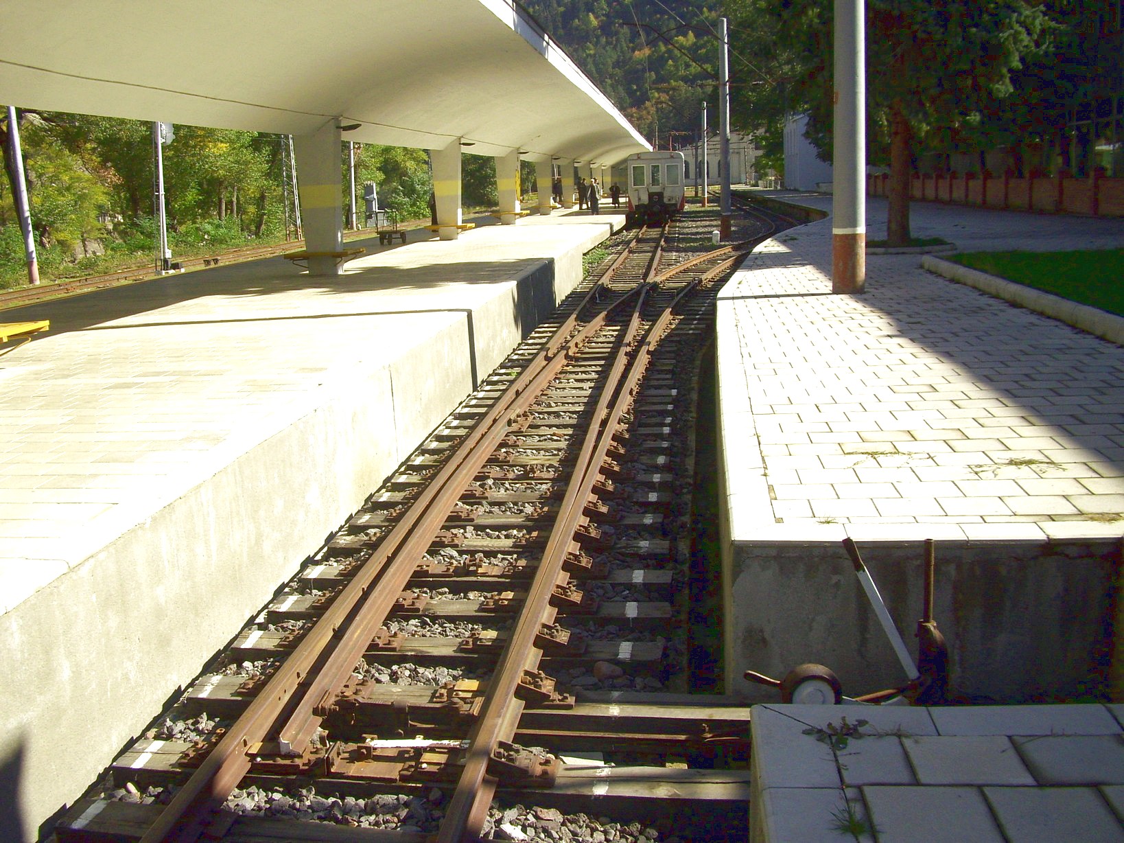 Узкоколейная железная дорога Боржоми — Бакуриани — фотографии, сделанные в 2010 году (часть 1)