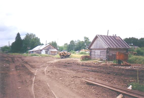 Пижемская узкоколейная железная дорога   - фотографии, сделанные в 2004 году